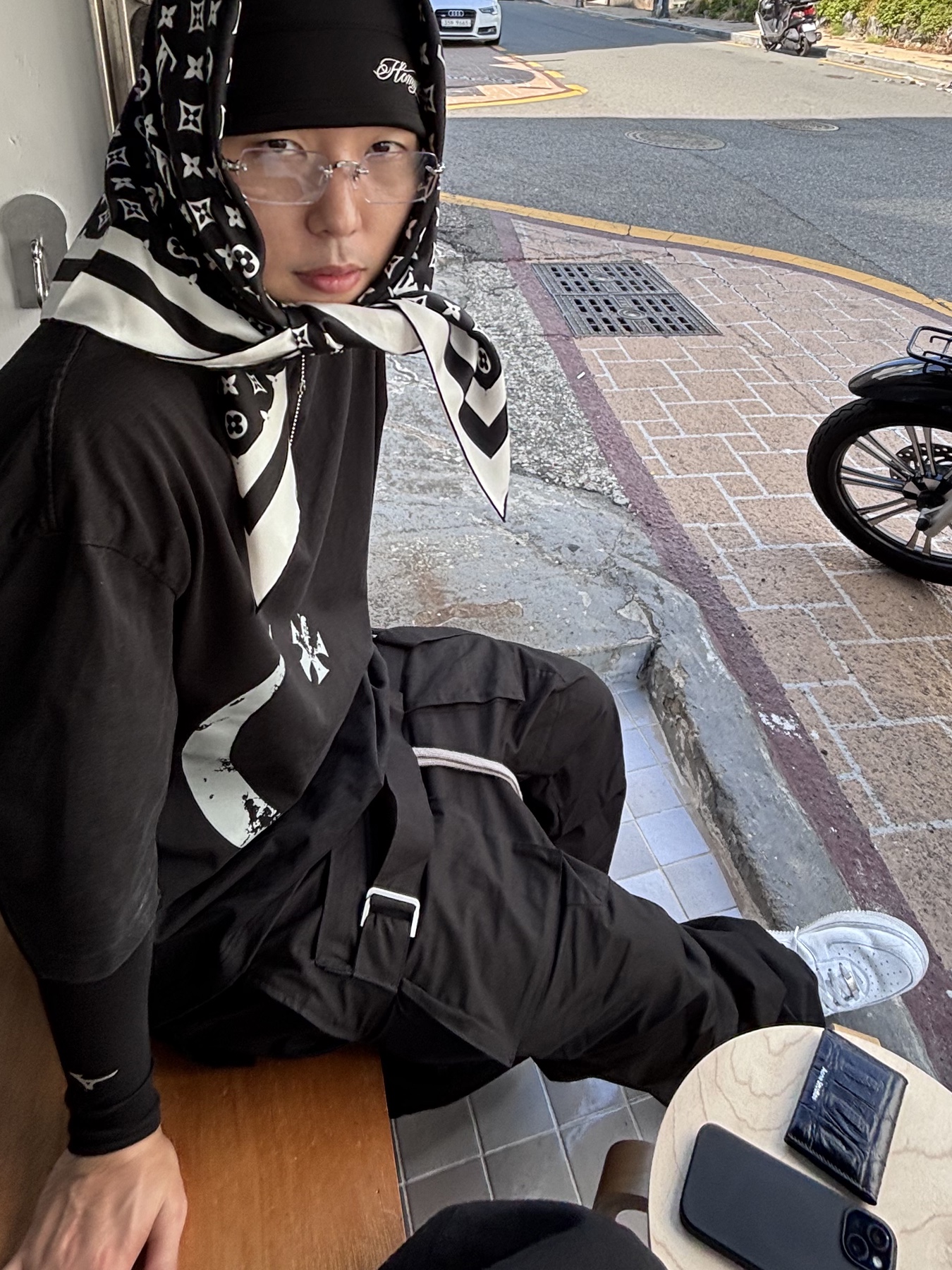 Wapworks Wide Safety Cargo Pants Black, Wapworks SWP wide crop T Black 착용 스타일 - 6