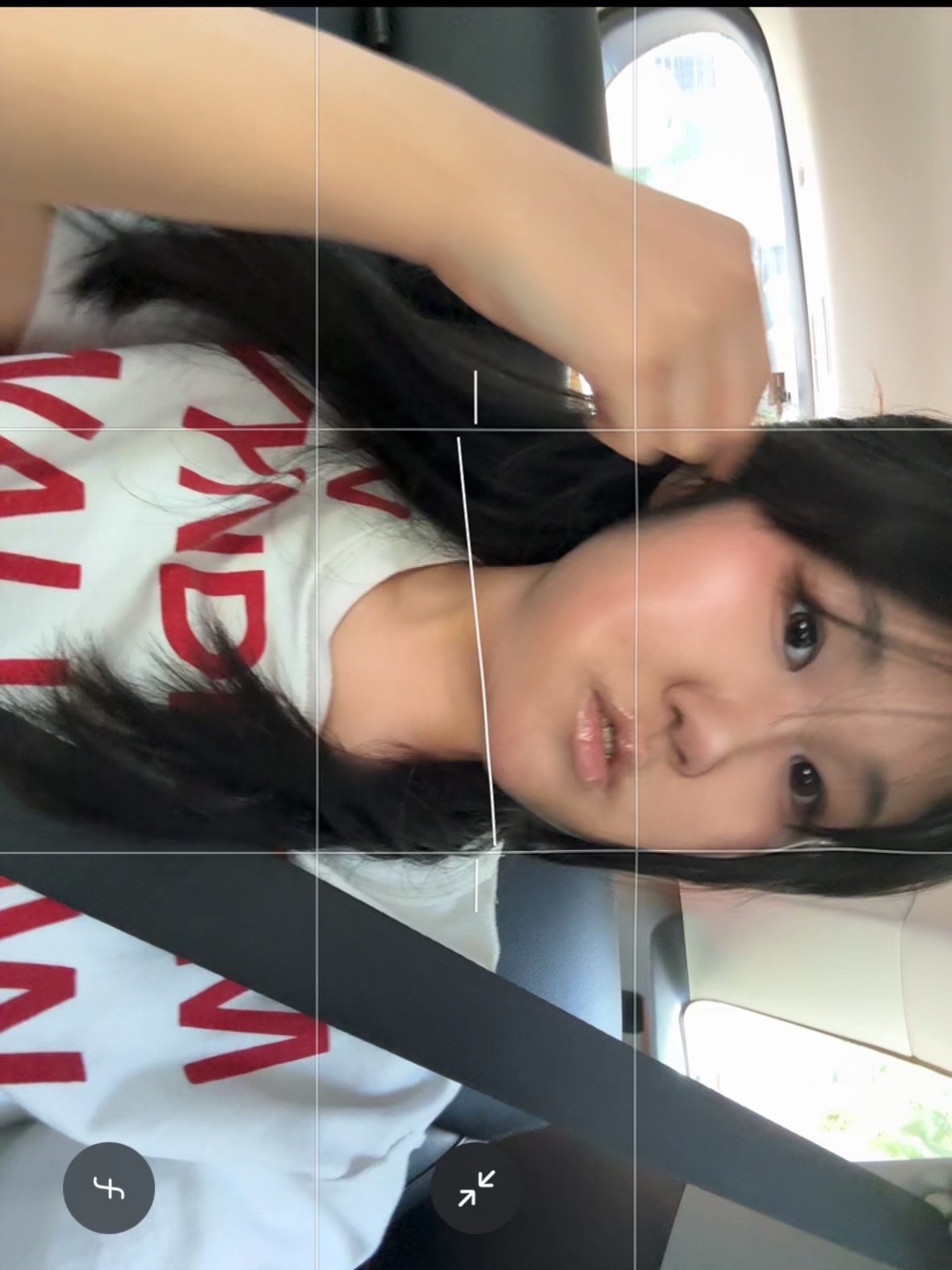 [KREAM 단독] Safarispot Highway Inn T-Shirt White Red 착용 스타일