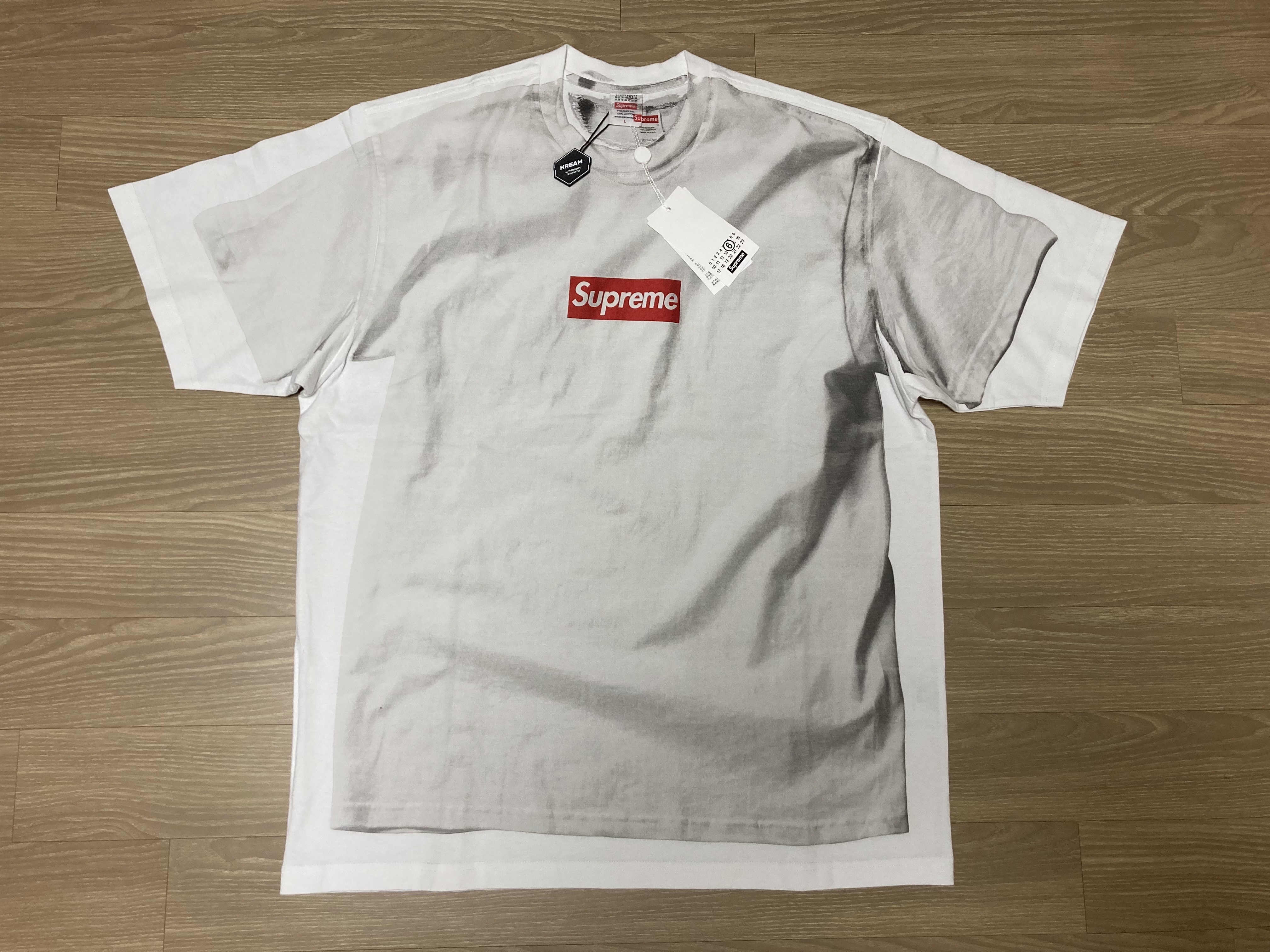 Supreme x MM6 Maison Margiela Box Logo T-Shirt White - 24SS 착용 스타일
