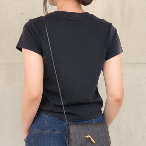 Bottega Veneta Andiamo Pouch Fondant 착용 스타일 - 3
