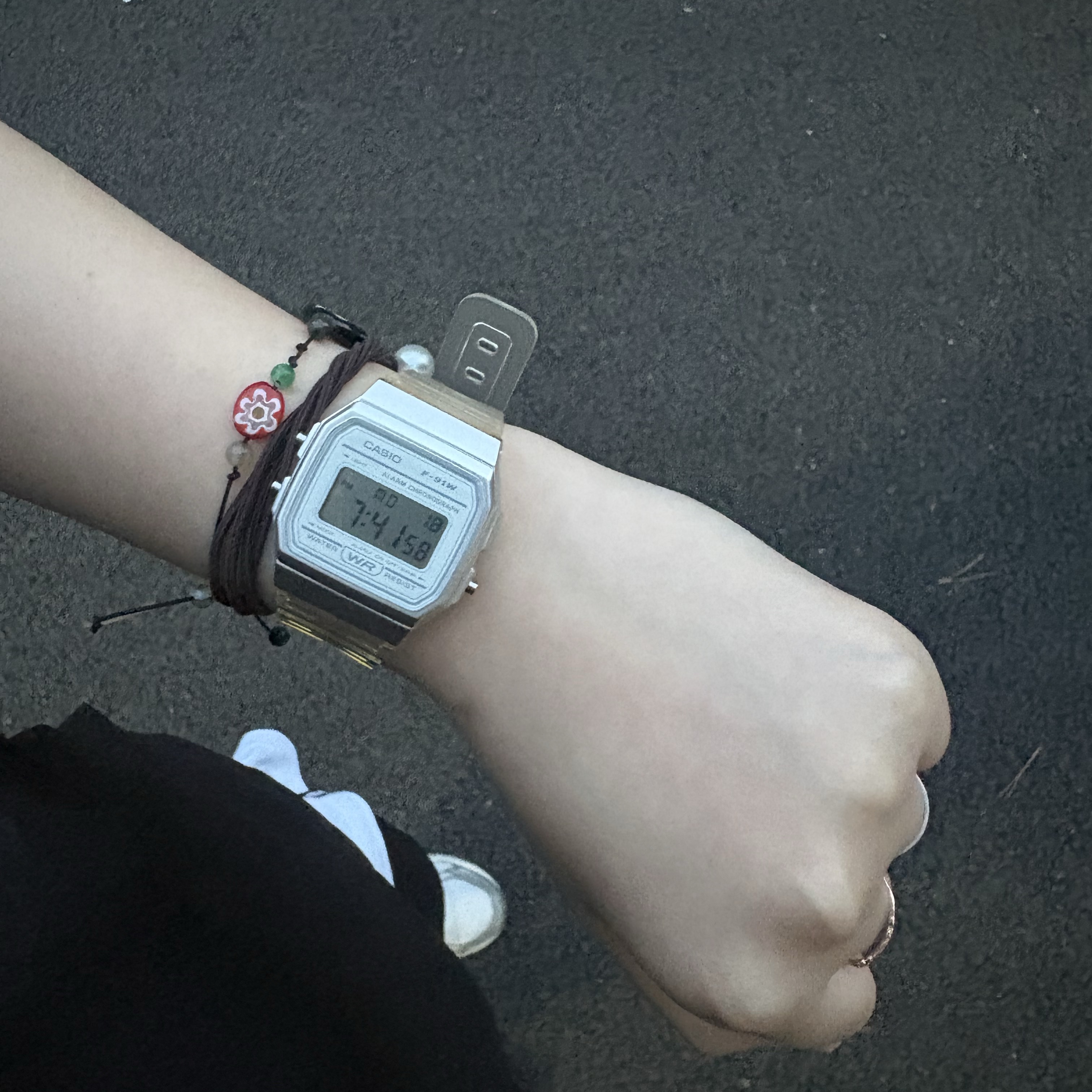 Casio F-91WS-7DF 착용 스타일