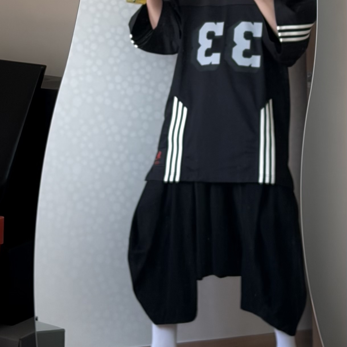 Adidas x Willy Chavarria Football Jersey Black - US Sizing, Adidas x Willy Chavarria Football Jersey Black - KR Sizing 착용 스타일 - 1