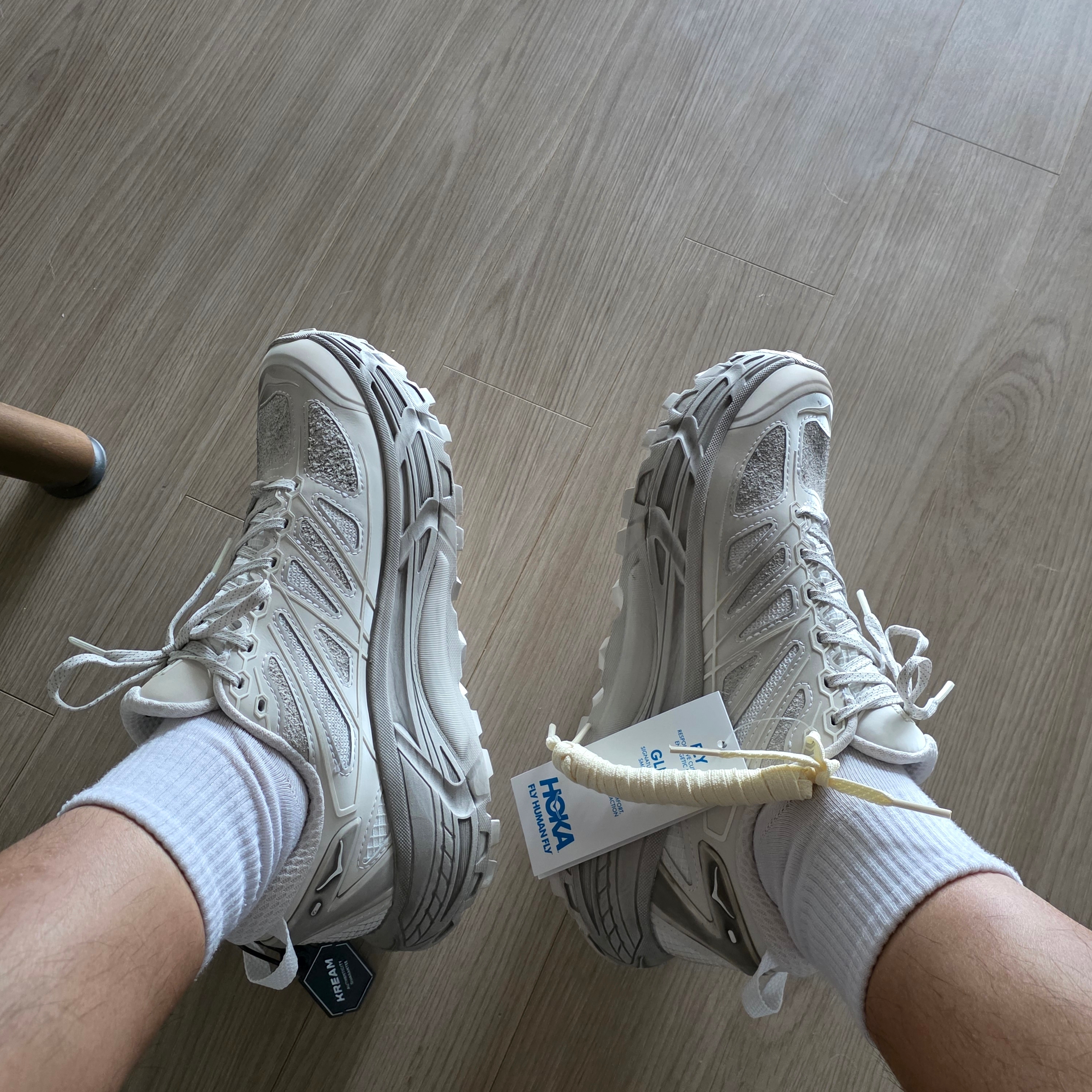 Hoka x Xlim Mafate Speed 2 TS Grey Foam 착용 스타일 - 1