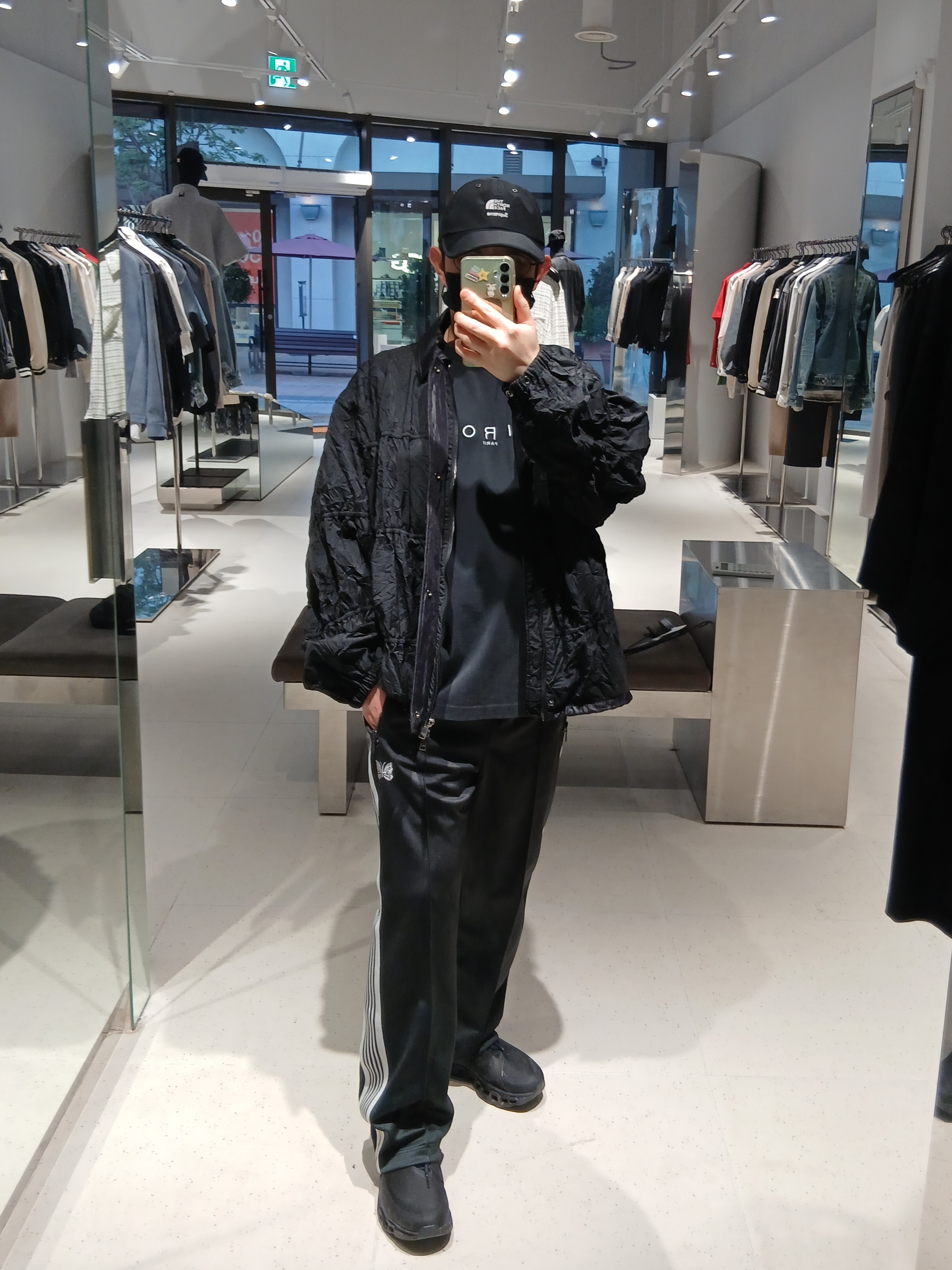 Iro Velin Shirring Coach Jumper Black, Supreme x The North Face Split 6-Panel Black - 24SS 착용 스타일 - 6