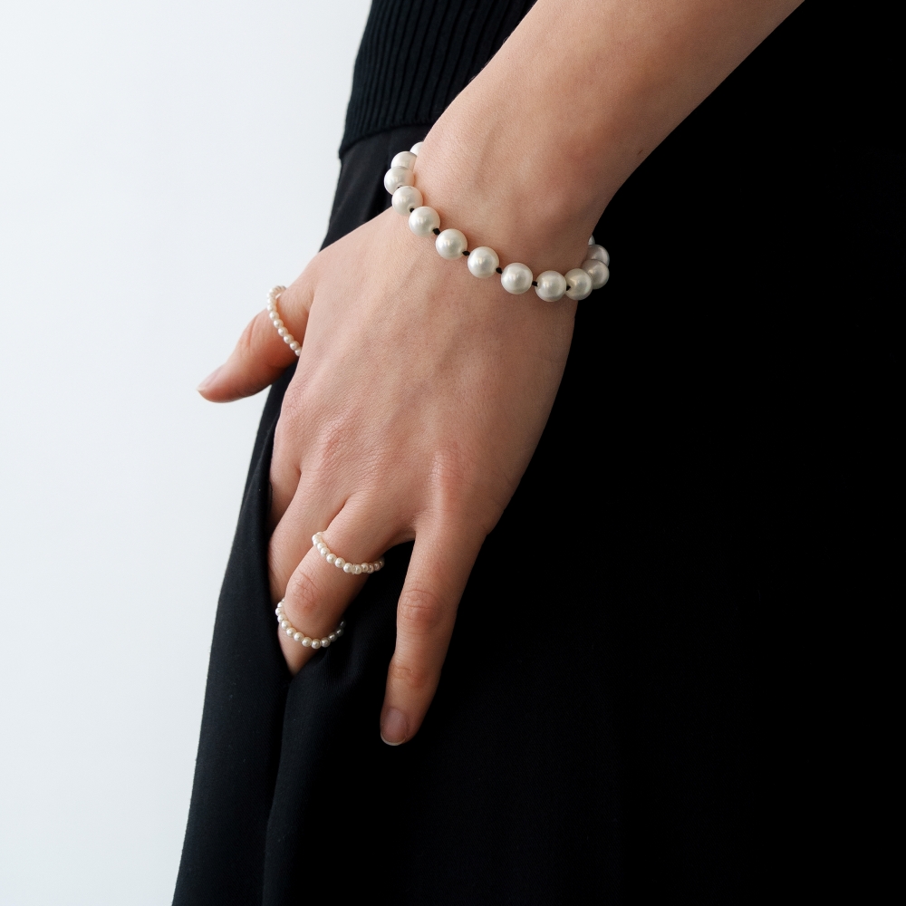 러브미몬스터 빅 위시 진주 팔찌 블랙(lovememonster Big Wish Pearl Bracelet BLACK) - 2