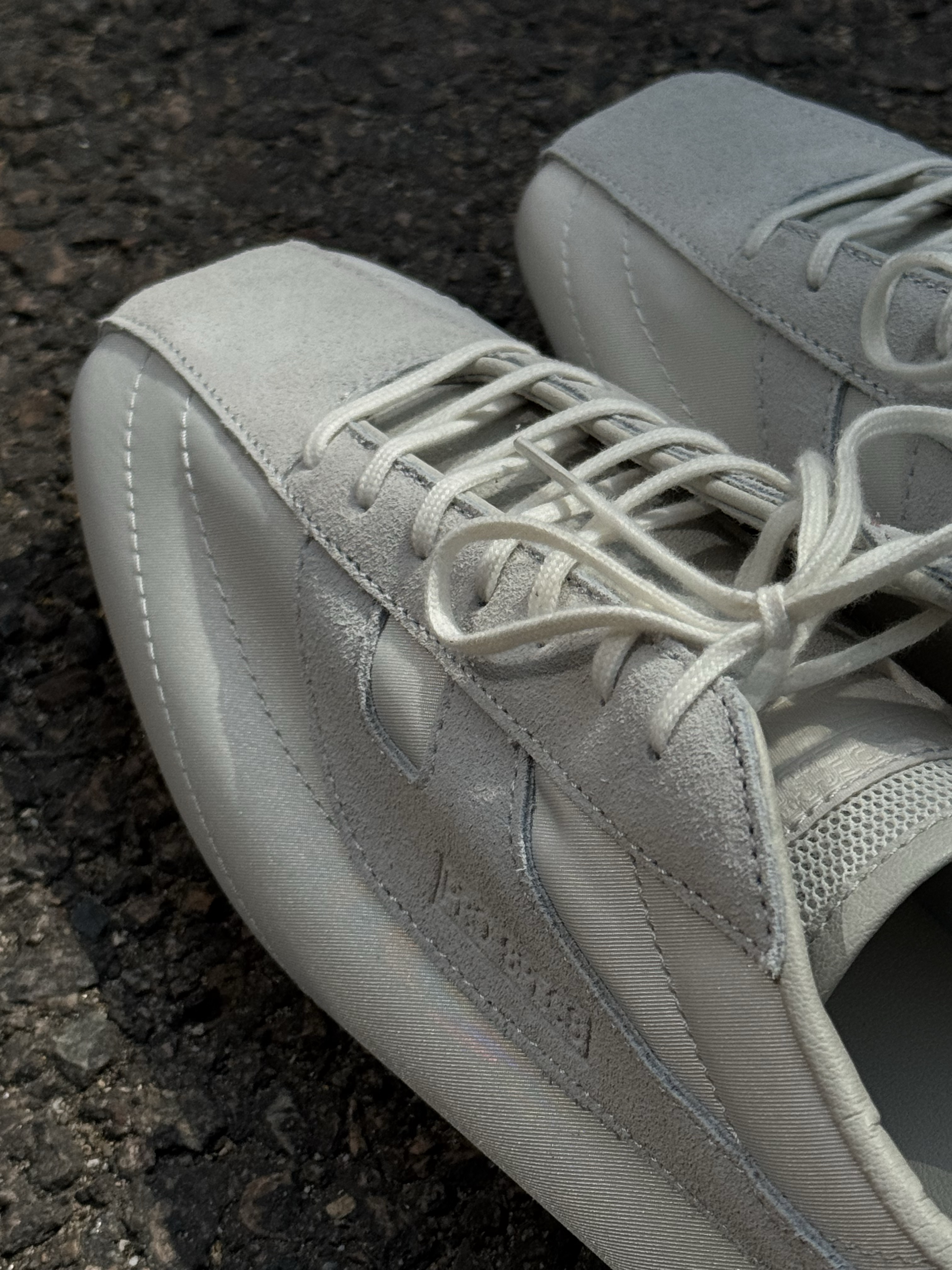 PRO-SPECS NOVA Light Gray 착용 스타일 - 10