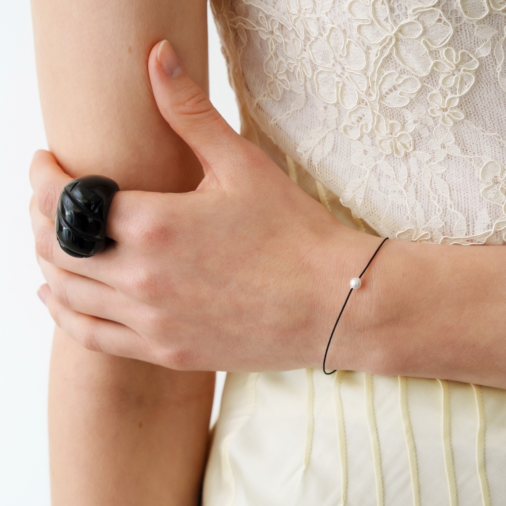 러브미몬스터 타이니 젬 끈 팔찌 화이트(lovememonster Tiny Gem Strap Bracelet WHITE) - 3