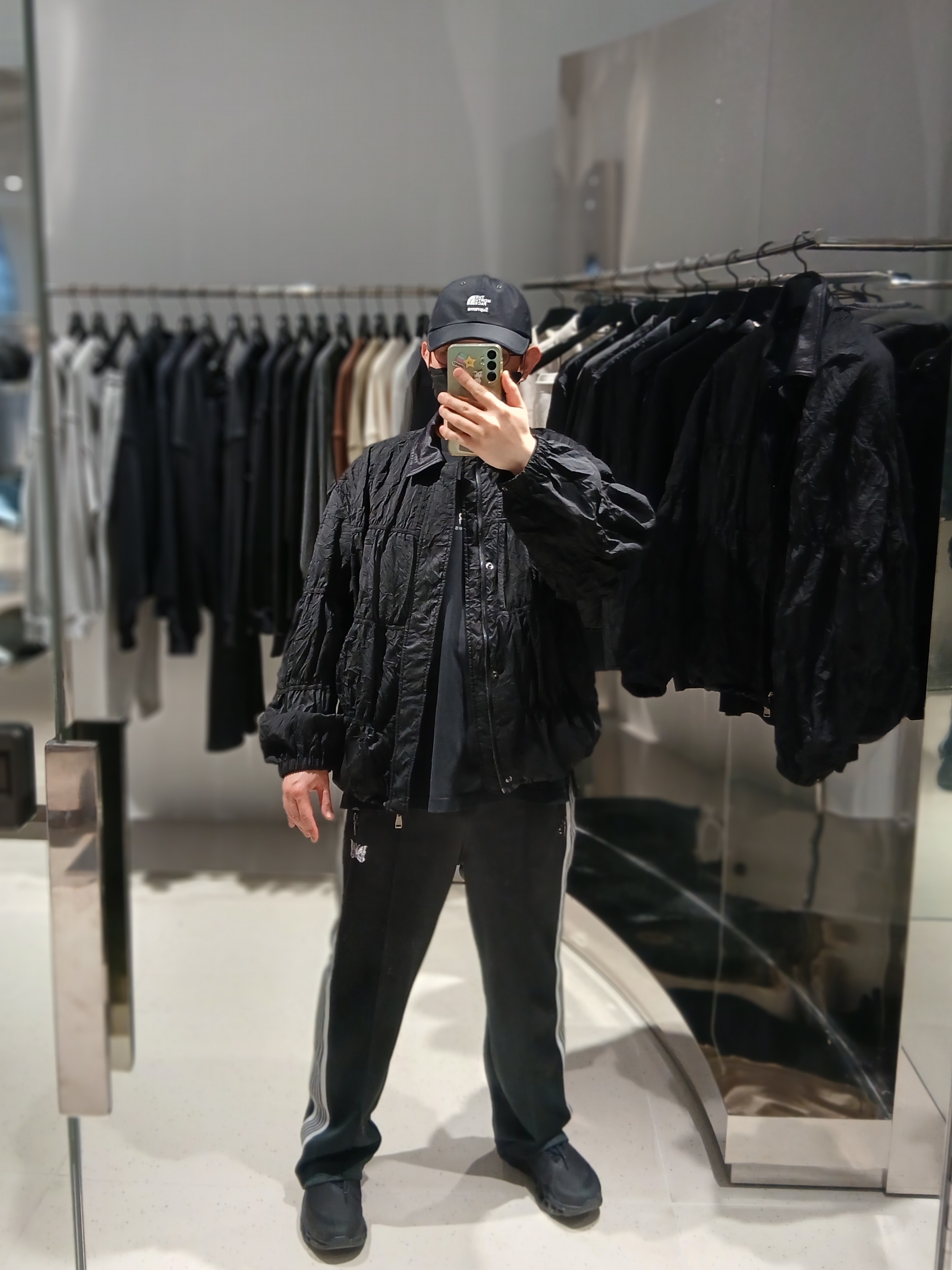 Iro Velin Shirring Coach Jumper Black, Supreme x The North Face Split 6-Panel Black - 24SS 착용 스타일 - 9