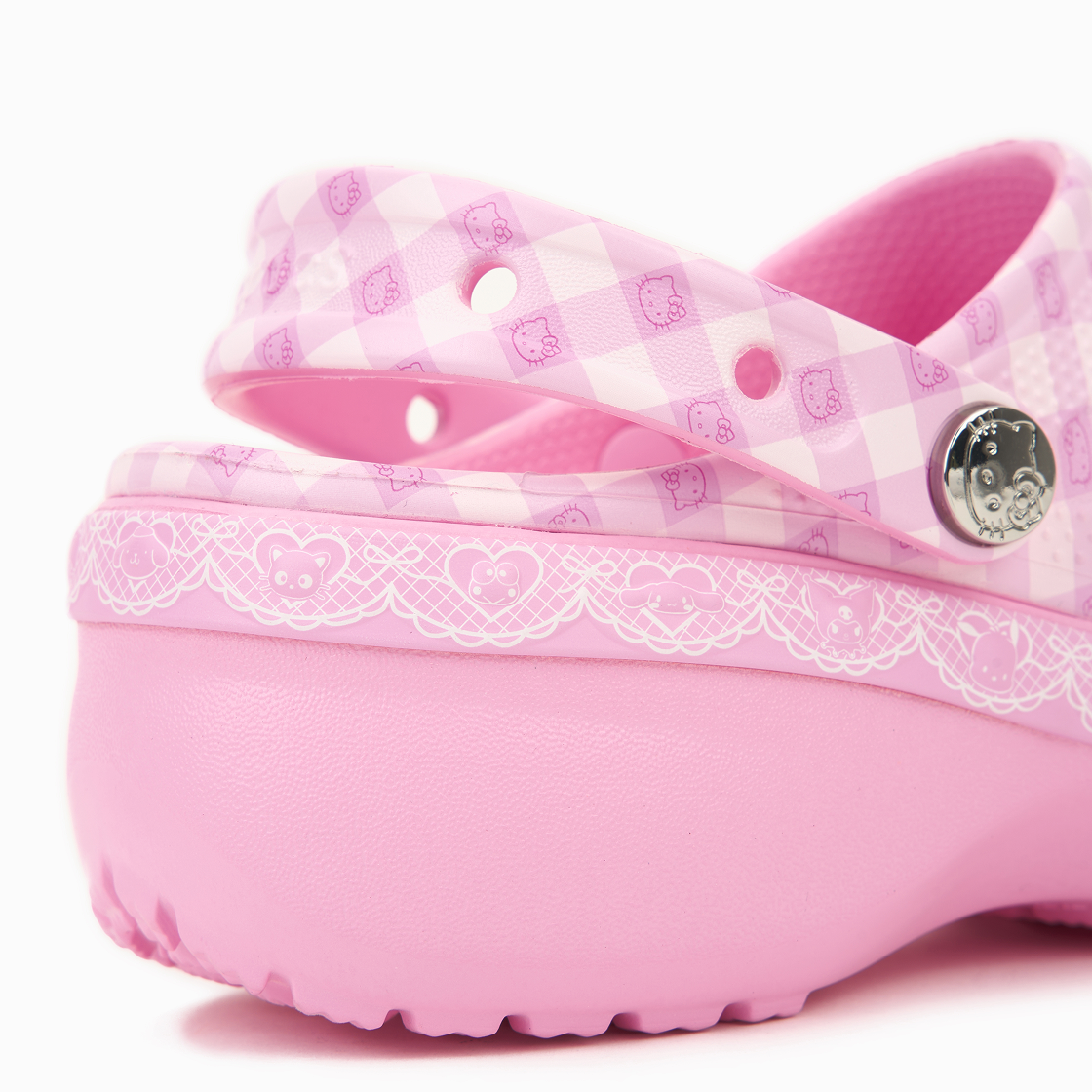 (W) 크록스 x 산리오 헬로키티 앤 프렌즈 클래식 플랫폼 클로그 멀티((W) Crocs x Sanrio Hello Kitty & Friends Classic Platform Clog Multi) - 8