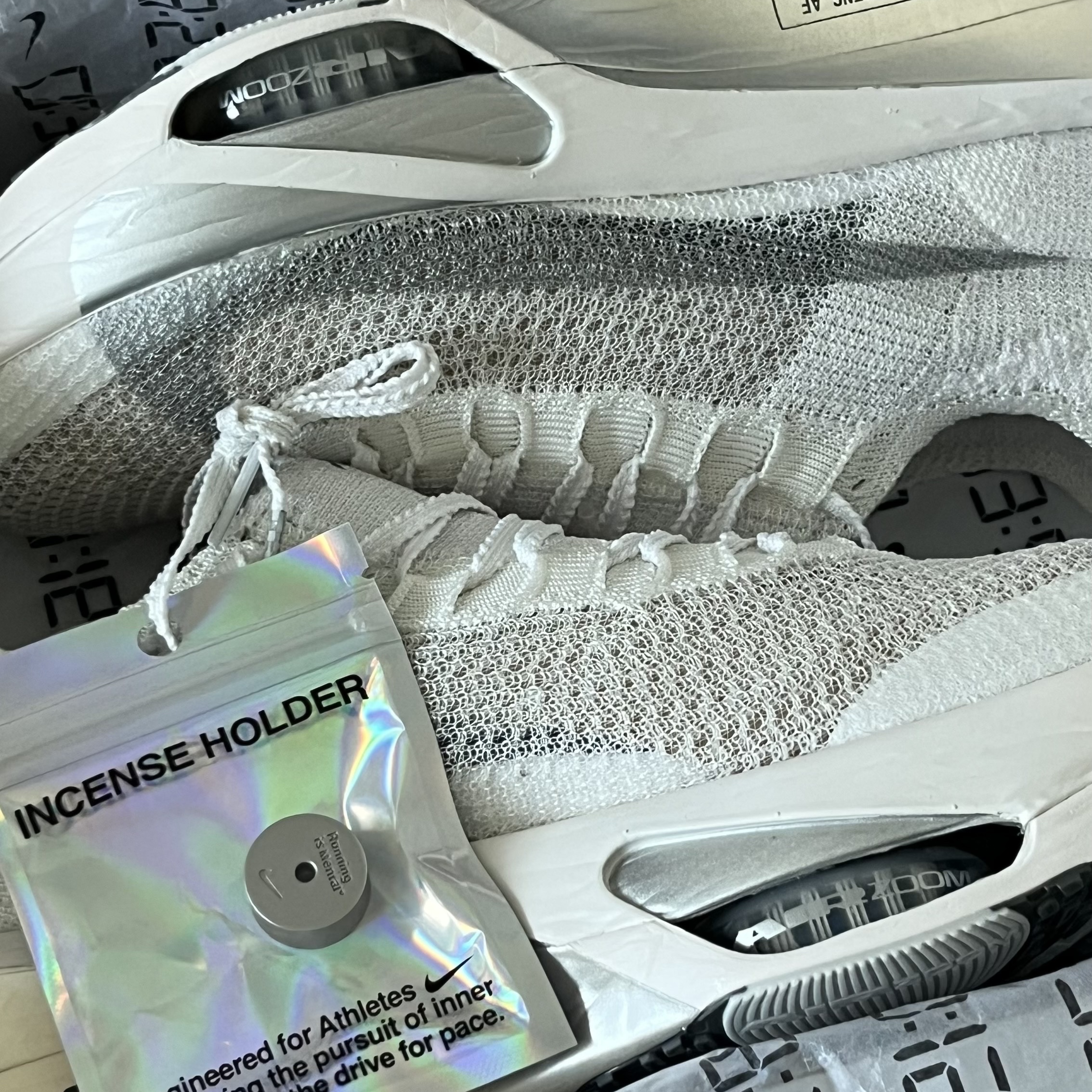 Nike Air Zoom Alphafly Next% 3 Platinum Tint Reflect Silver 착용 스타일
