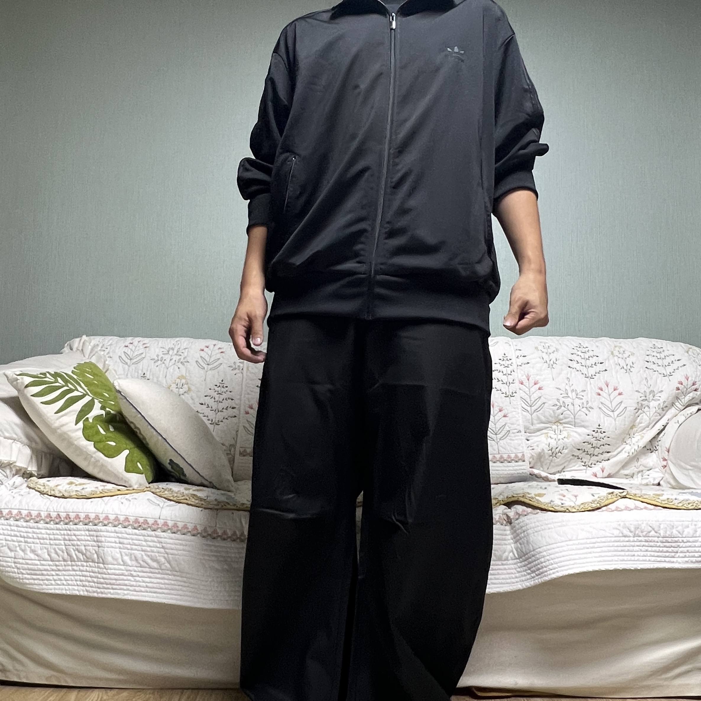 Adidas Adicolor Classic Firebird Track Top Black - KR Sizing 착용 스타일 - 2