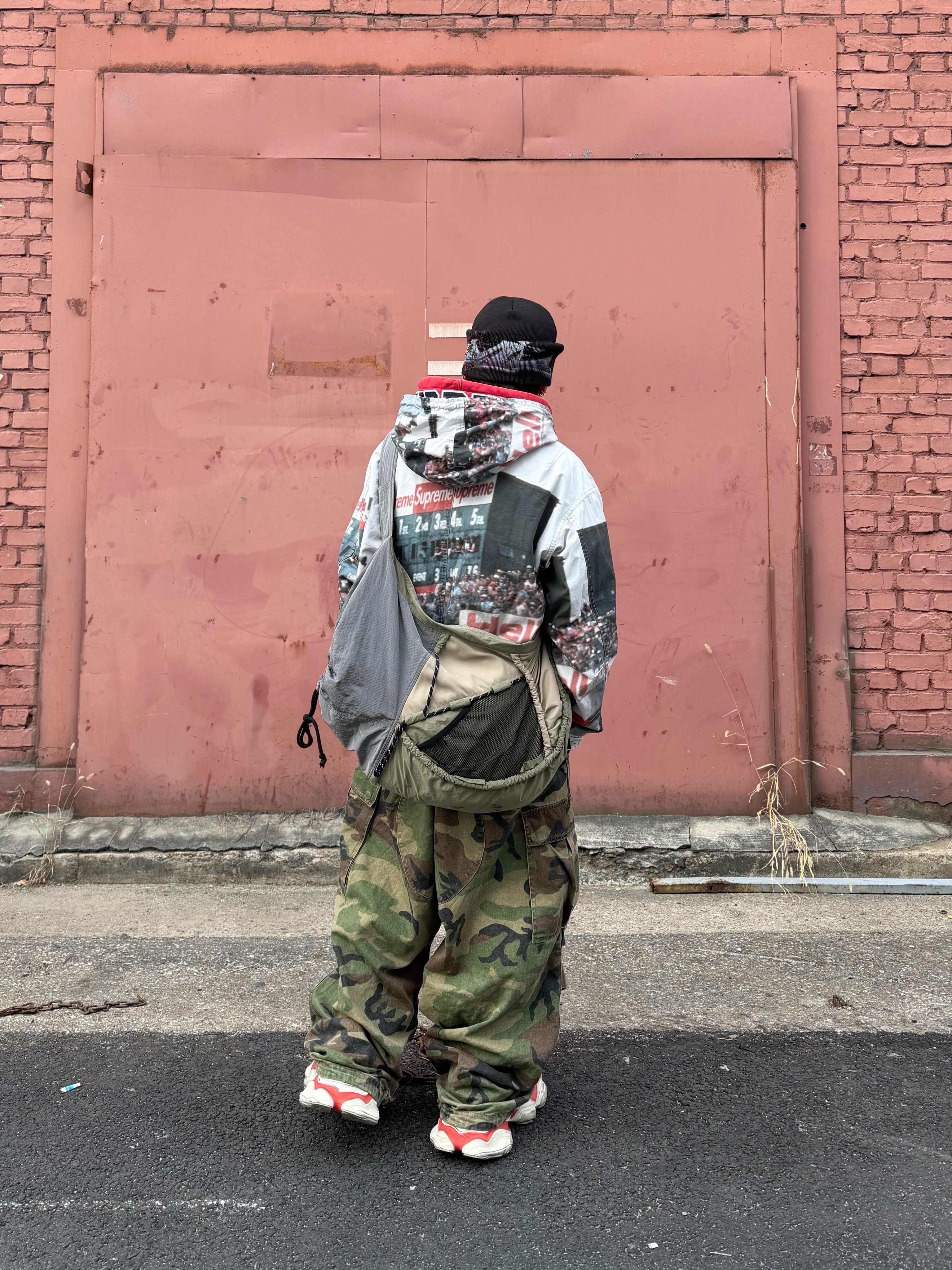 Supreme Tag Beanie Black - 25FW, NOD Stone Washed Cargo Pants Camo 착용 스타일 - 5
