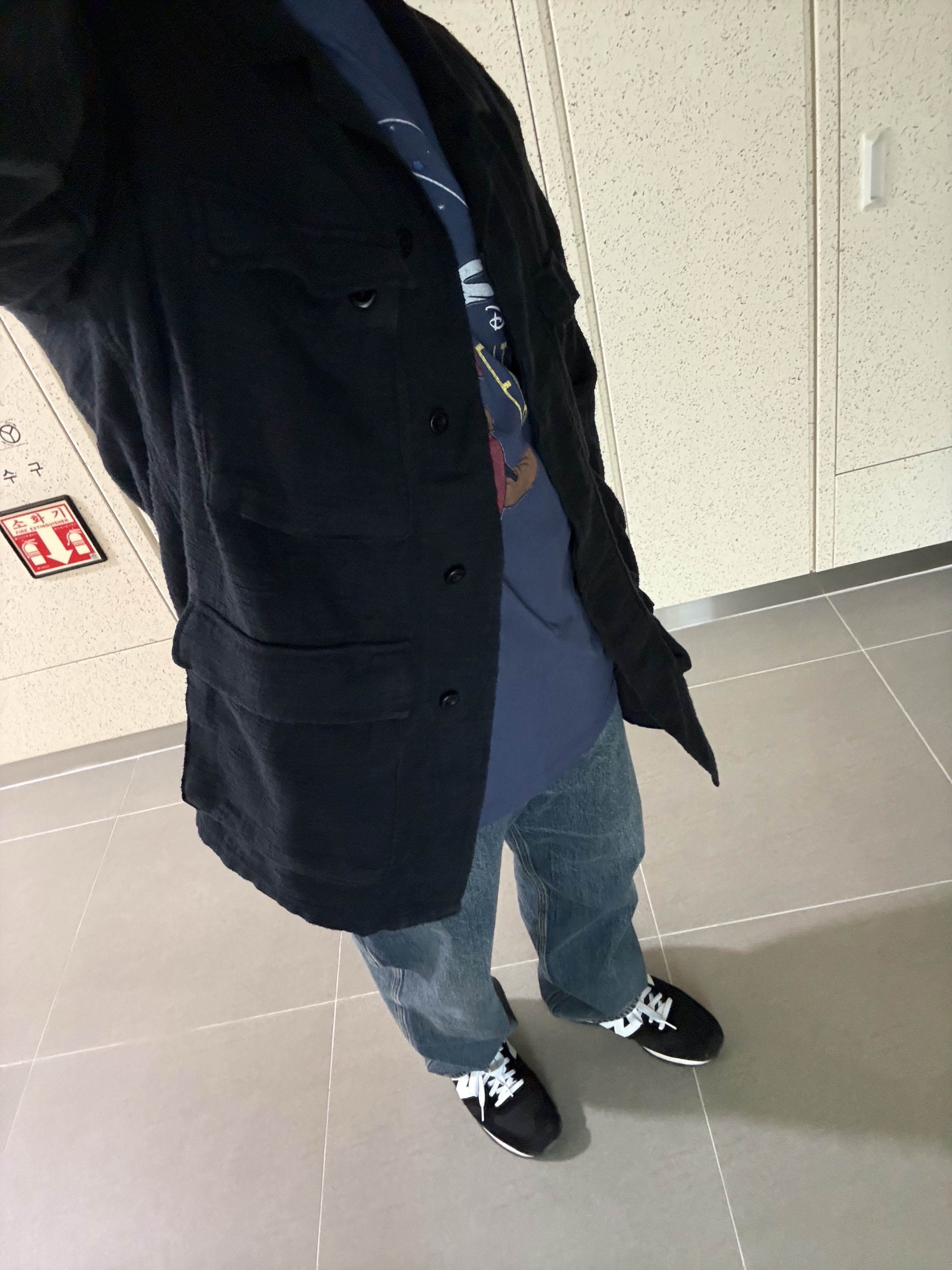 New Balance 990v1 Made in USA Black 착용 스타일 - 2