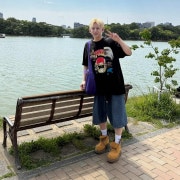 KREAM 프로필 이미지