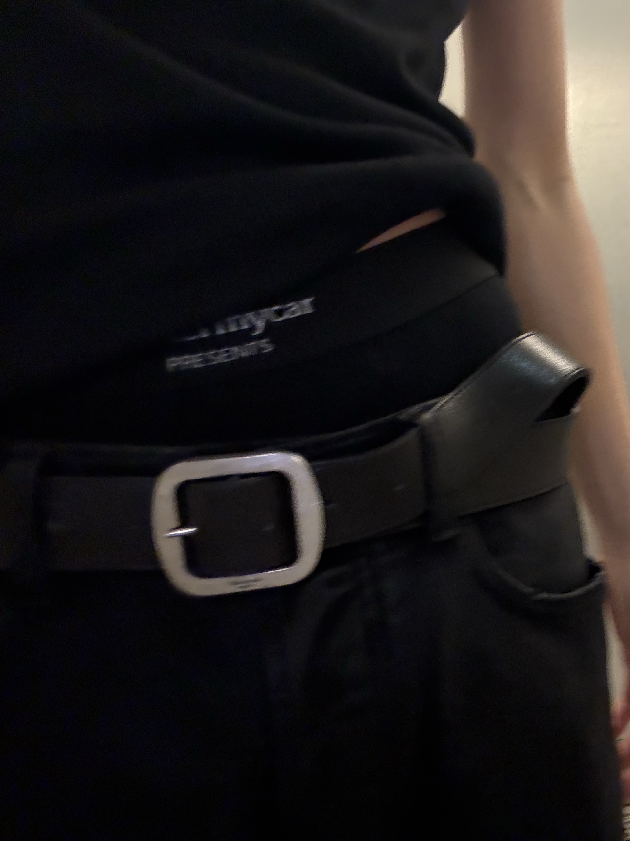 Undermycar MU.128 Original Logo Cracked Leather Belt Silver / Black, Mu.Go Gashapon Basic Logo Drawers Black & Random 착용 스타일 - 3