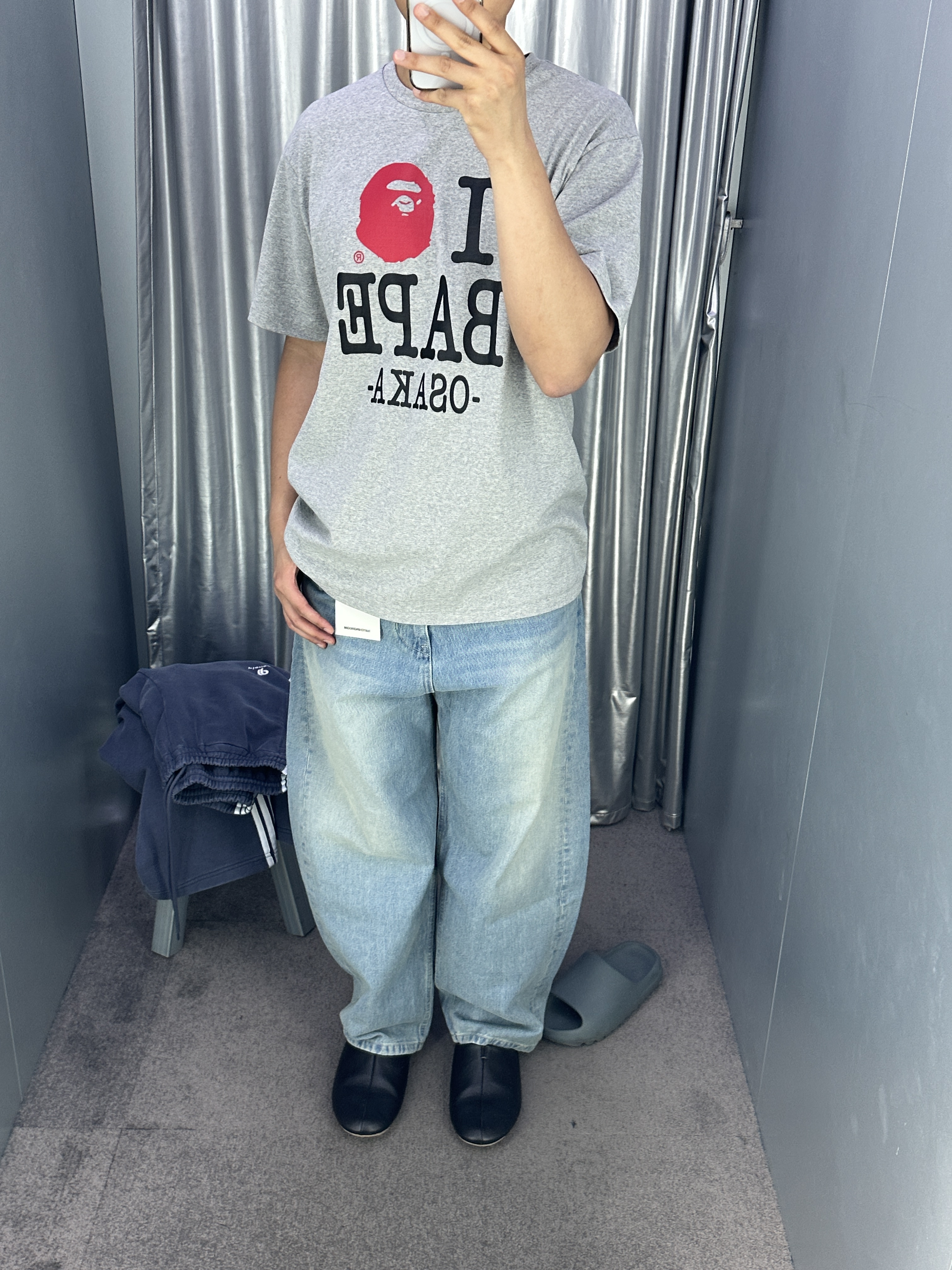 Hatchingroom Curve Jeans Bleached Blue 착용 스타일
