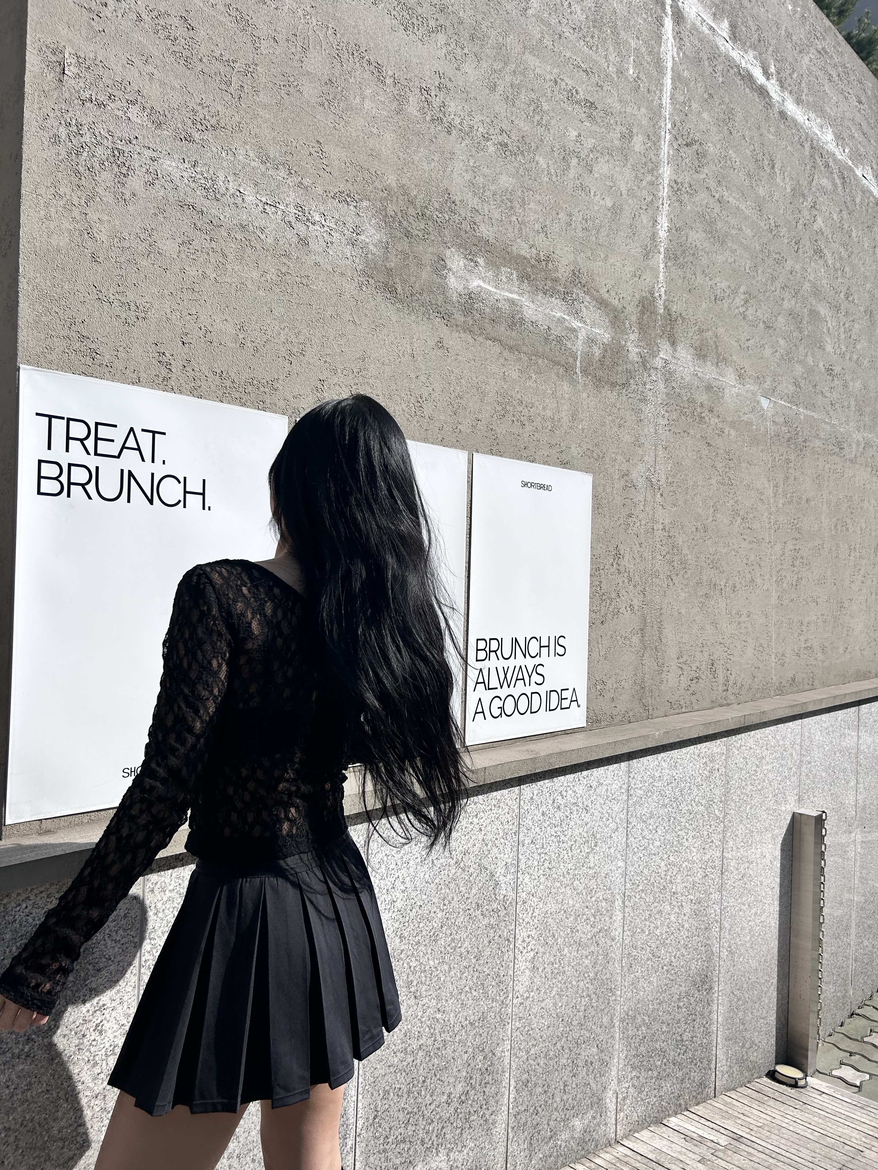(W) Threetimes Romantic Lace Cardigan Black 착용 스타일 - 3