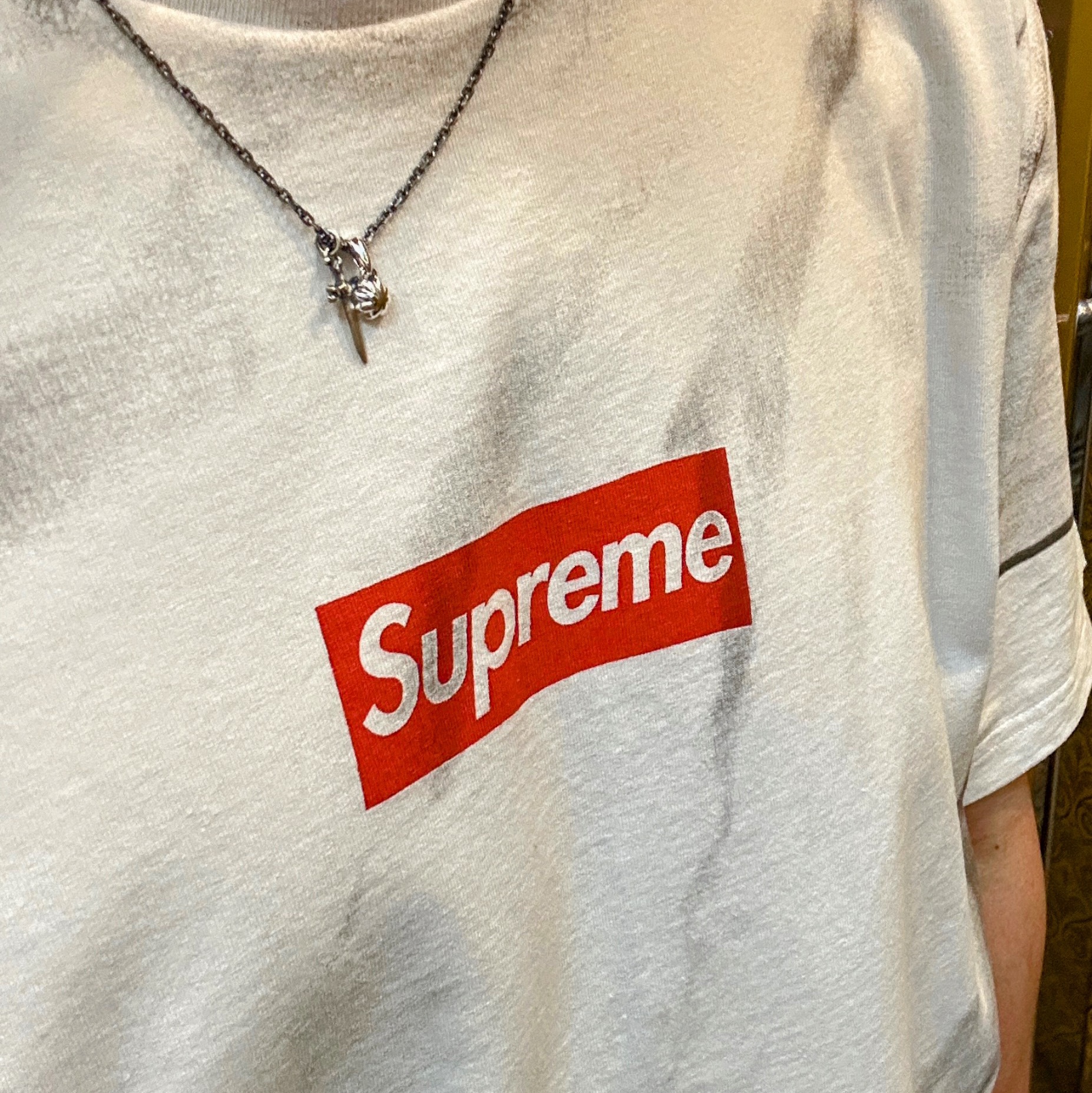 Supreme x MM6 Maison Margiela Box Logo T-Shirt White - 24SS 착용 스타일
