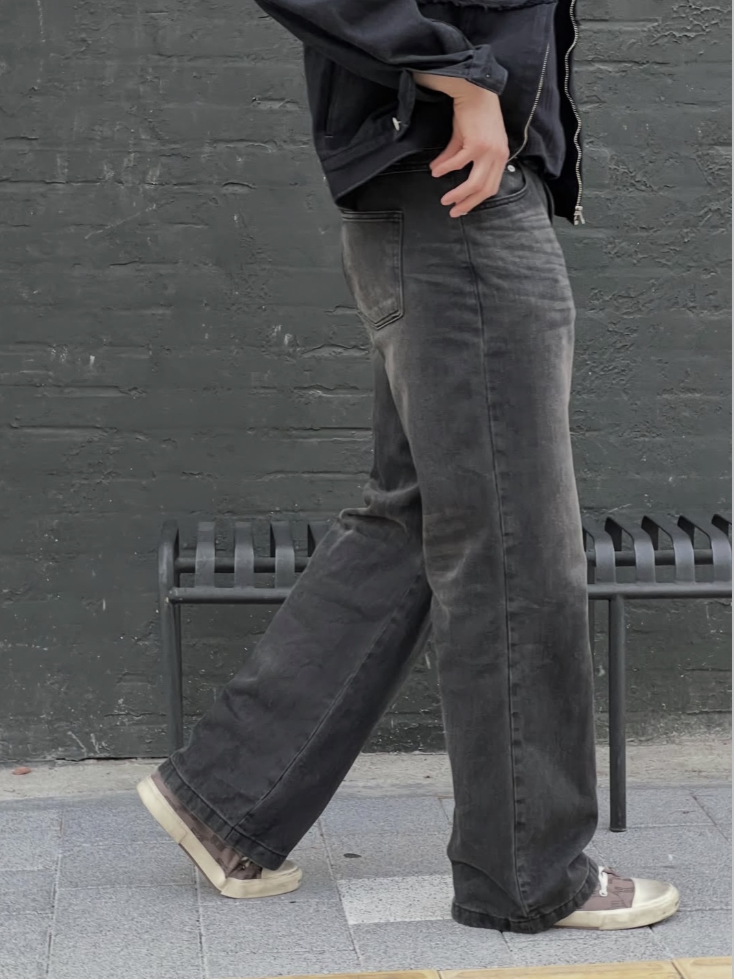 PHOS333 M Straight Fit Denim Pants Black, PHOS333 Incision Denim Jacket 착용 스타일 - 4