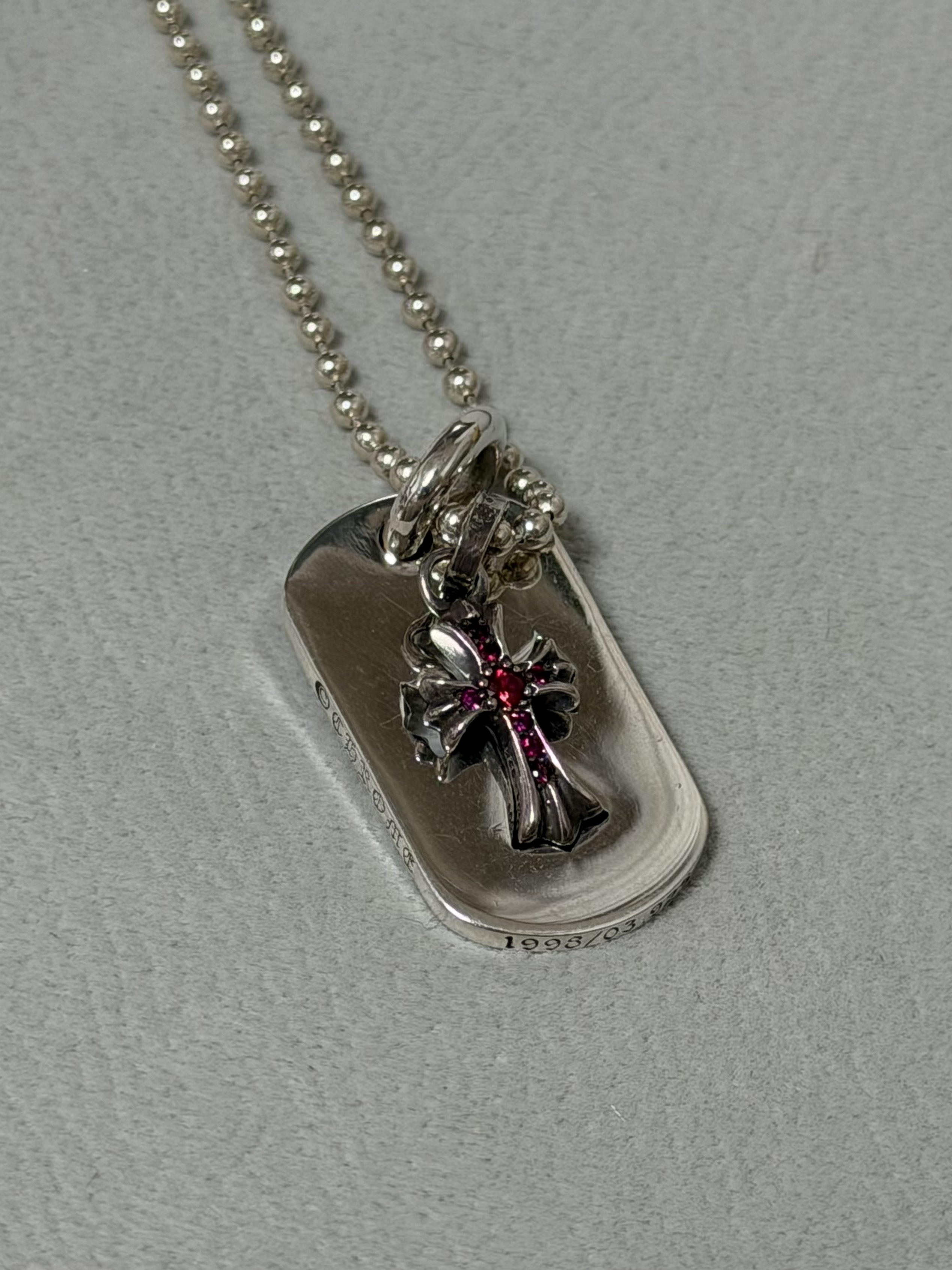 Chrome Hearts Dog Tag Tiny Cut Out Cross Pendant Silver, Hansroom Chrome Hearts Baby fat crs charm 착용 스타일 - 2