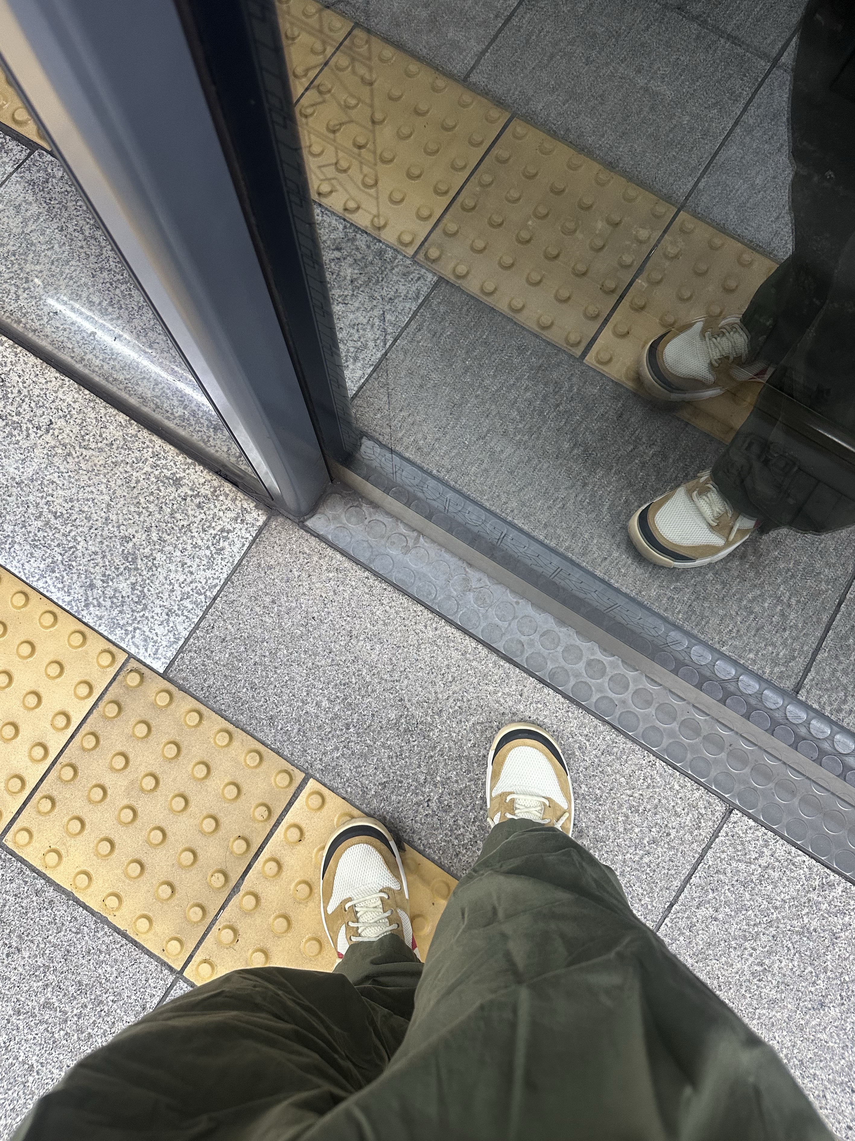Nike x Tom Sachs Mars Yard Shoe 3.0 Space Camp 착용 스타일