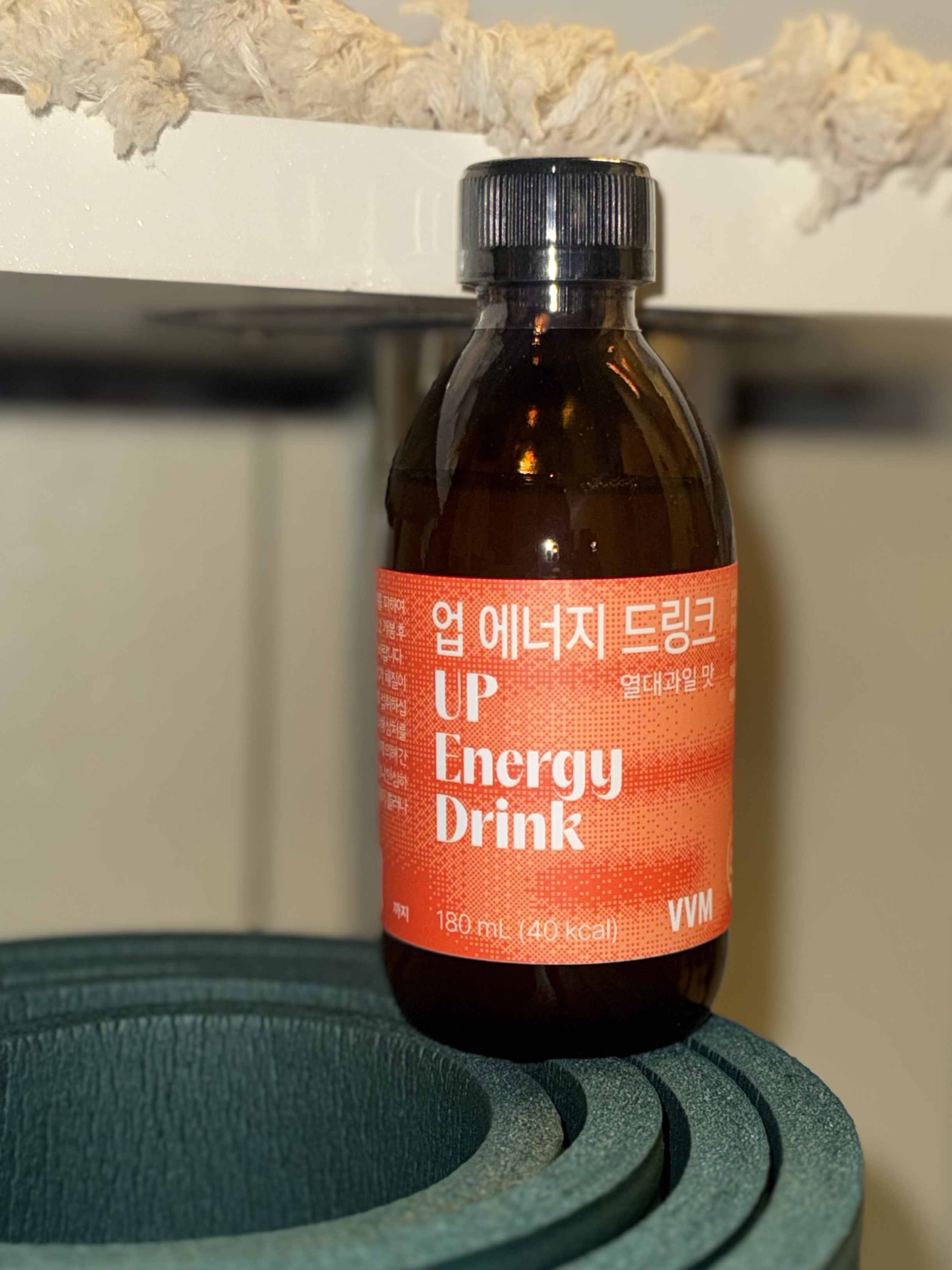 [KREAM 단독] VVM IN Protein Bar 26g * 10ea 1box, [KREAM 단독] VVM ON Energy Gel 40g * 5ea 1box 착용 스타일 - 4
