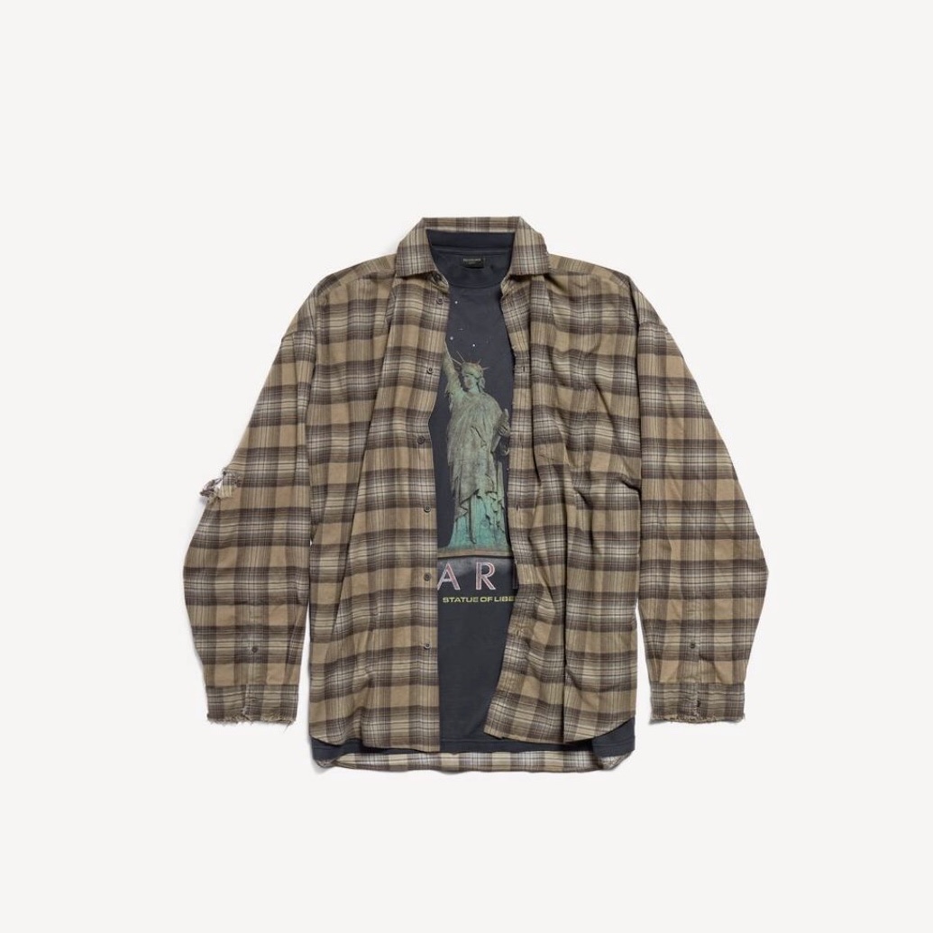 Balenciaga Paris Liberty Layered Oversized Shirts Dark Green 착용 스타일