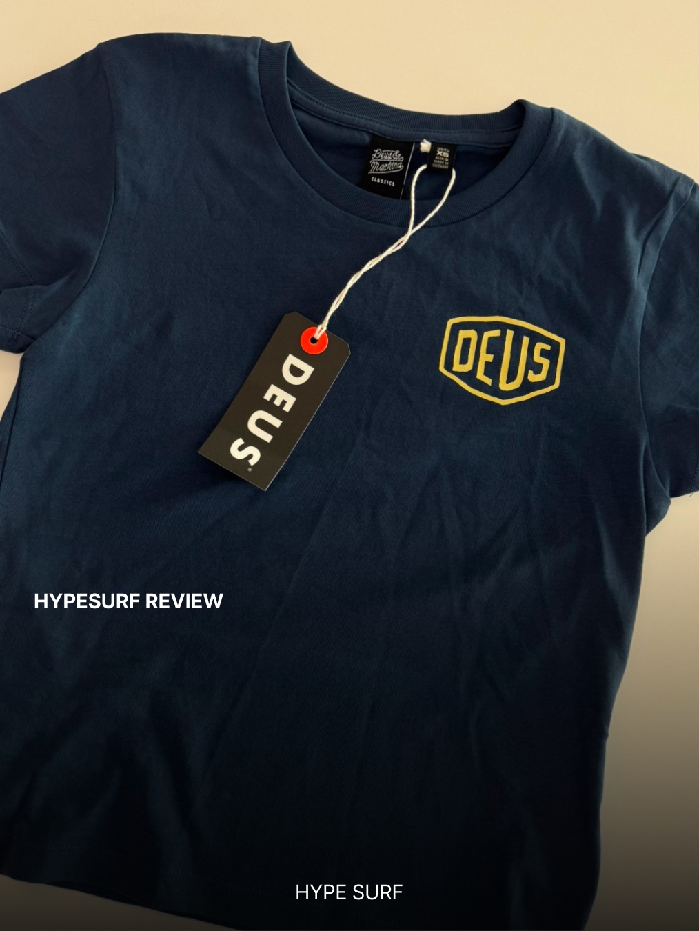 (W) Deus Ex Machina Seoul College Address T-Shirt Navy 착용 스타일 - 3