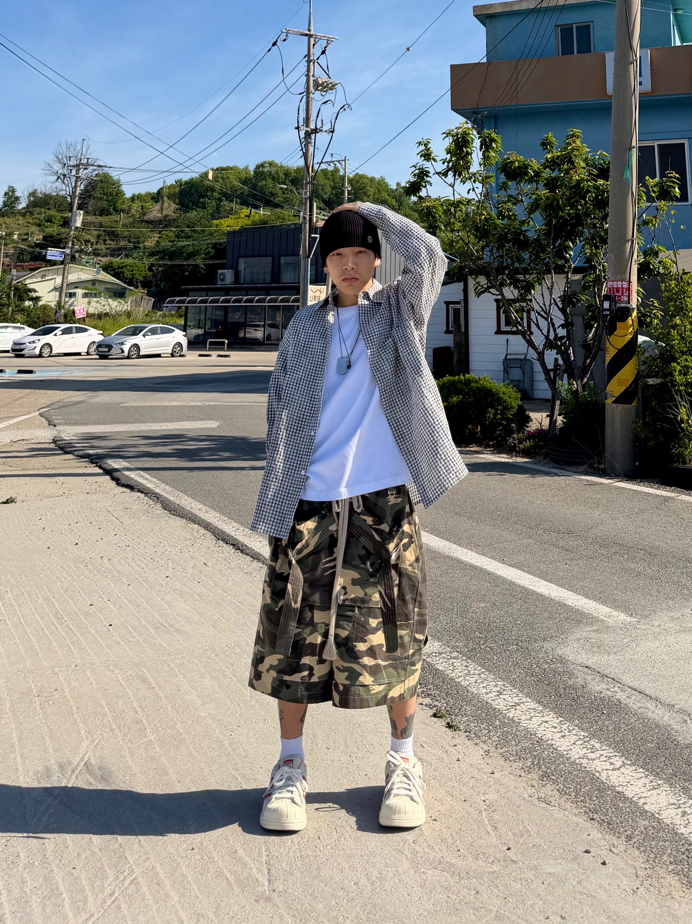 (W) Adidas x Avavav Superstar Crystal White Supplier Colour, Wapworks Field Safety Bermuda Camo 착용 스타일 - 3