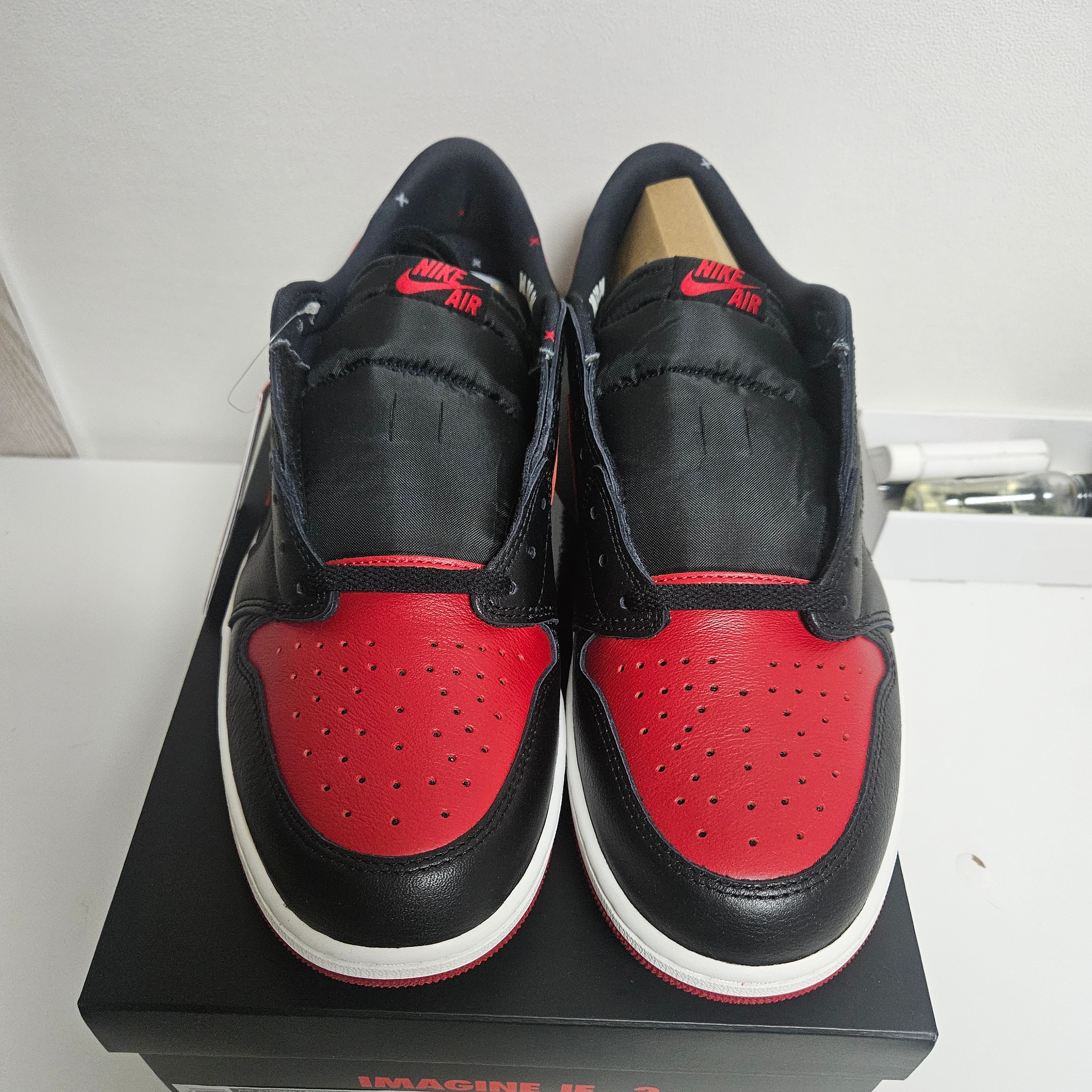 Jordan 1 Retro Low OG Banned 2026 착용 스타일 - 2