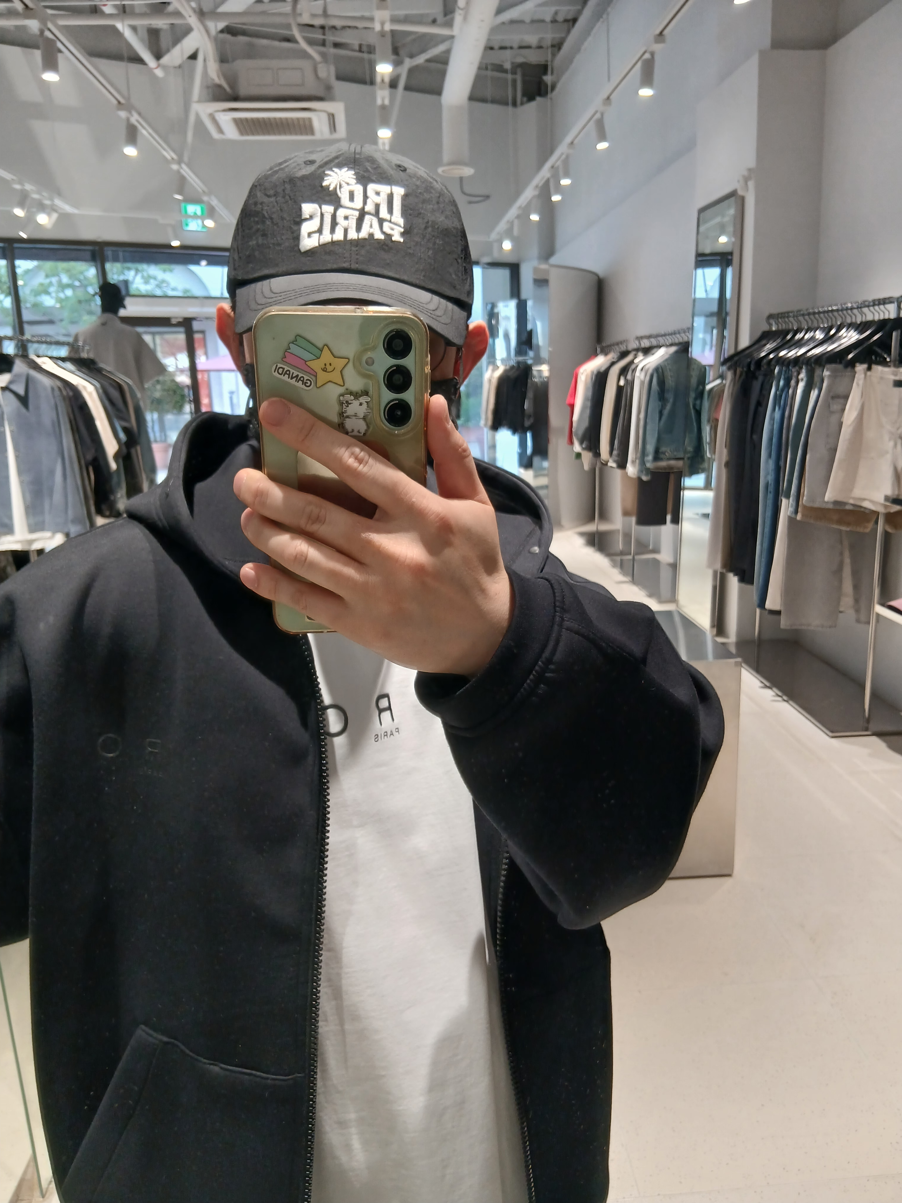 Iro Damage Wide Denim Pants Blue, Iro Palmtree Nylon Ball Cap Black 착용 스타일 - 6