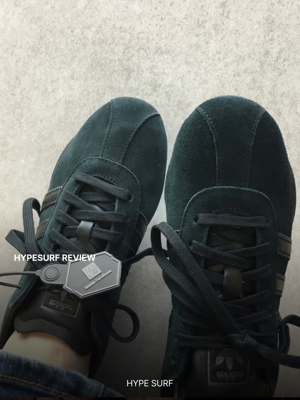 (W) Adidas Tokyo Core Black Grey Five 착용 스타일 - 1