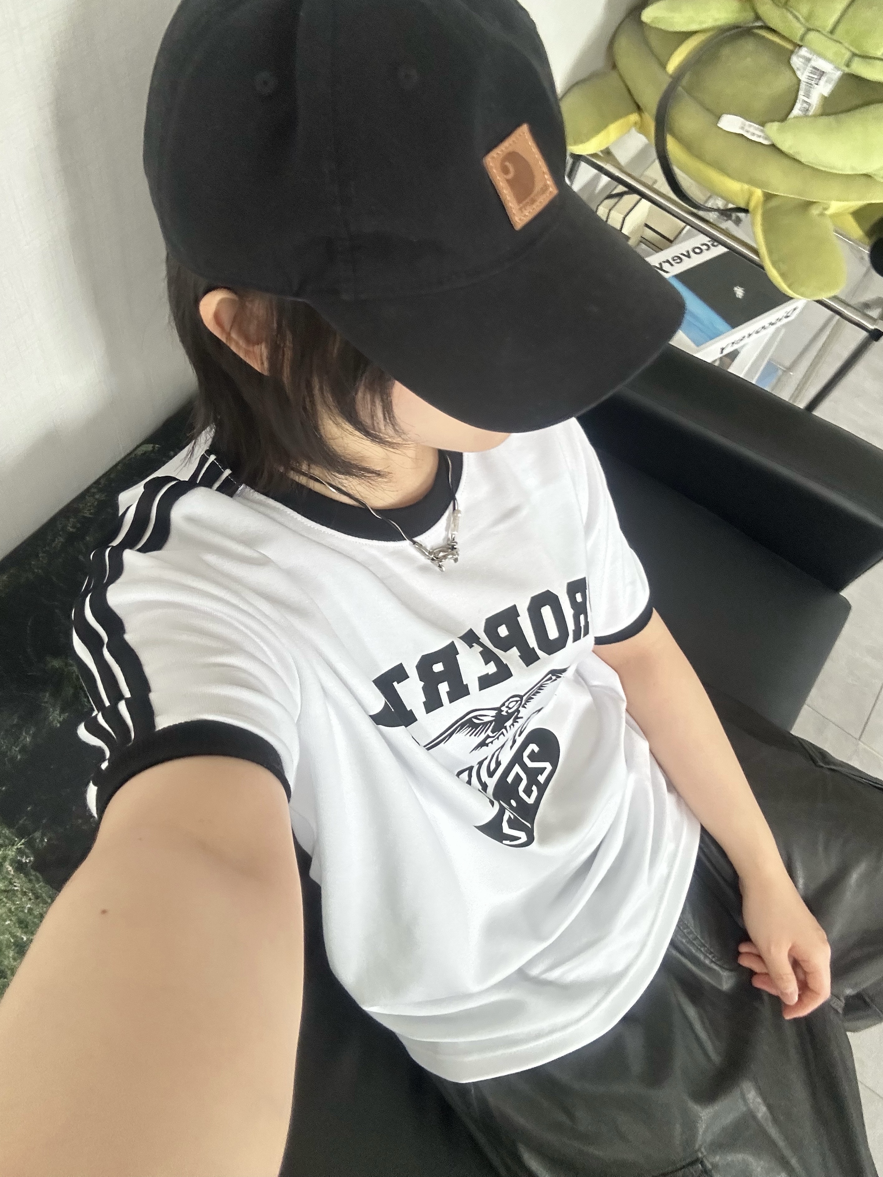 Supreme Pigment Canvas S Logo 6-Panel Black - 23SS, Carhartt Canvas Cap Black 착용 스타일 - 2