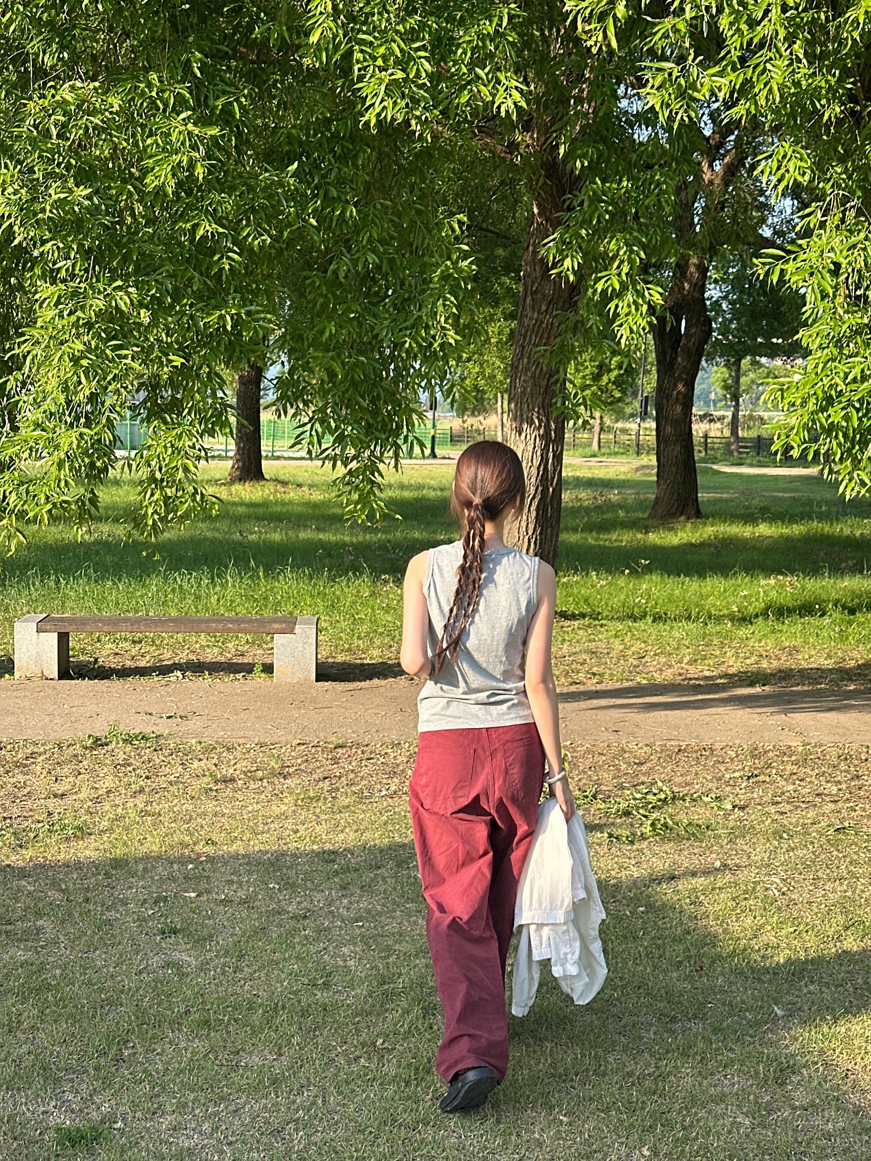 Oofos x Takahiromiyashita The Soloist Last Night I Dreamed That Somebody Loved Me The Sound of The Soloist Flip-Flop Black 착용 스타일 - 1