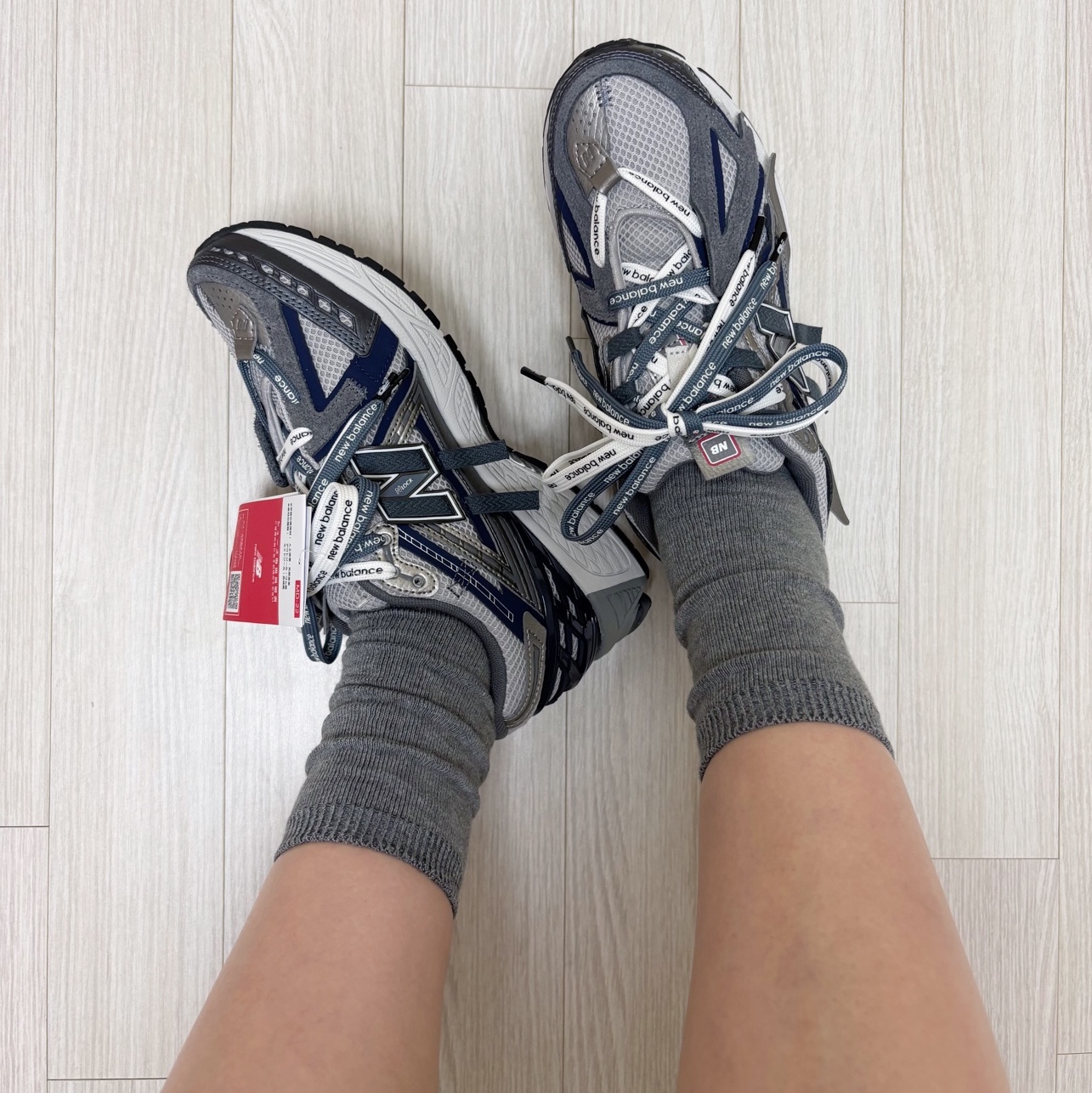 New Balance 1906A Grey Midnight - D Standard 착용 스타일 - 3
