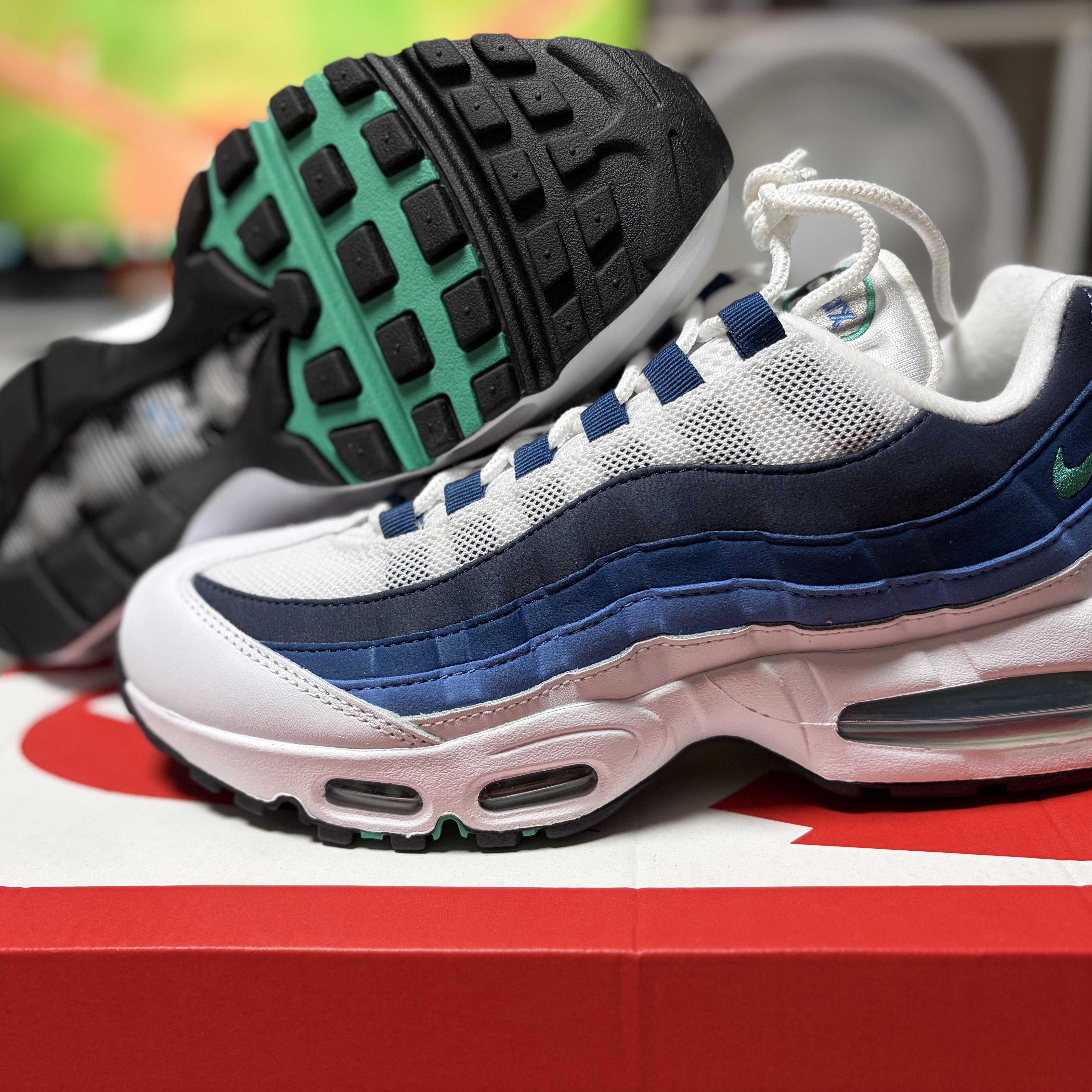 Nike Air Max 95 Big Bubble White Emerald Green 착용 스타일 - 6