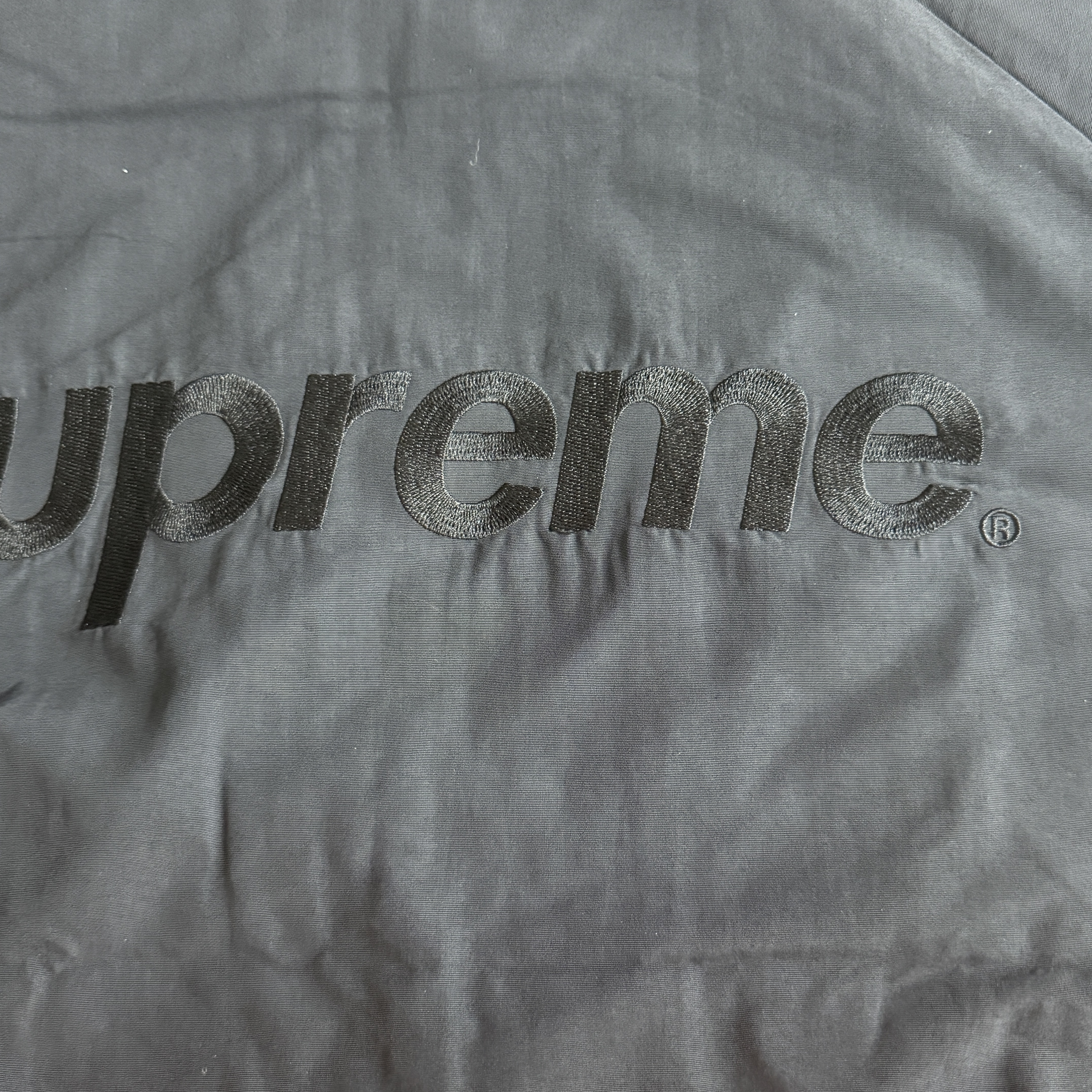 Supreme Logo Taping Track Jacket Orange - 26SS 착용 스타일 - 4