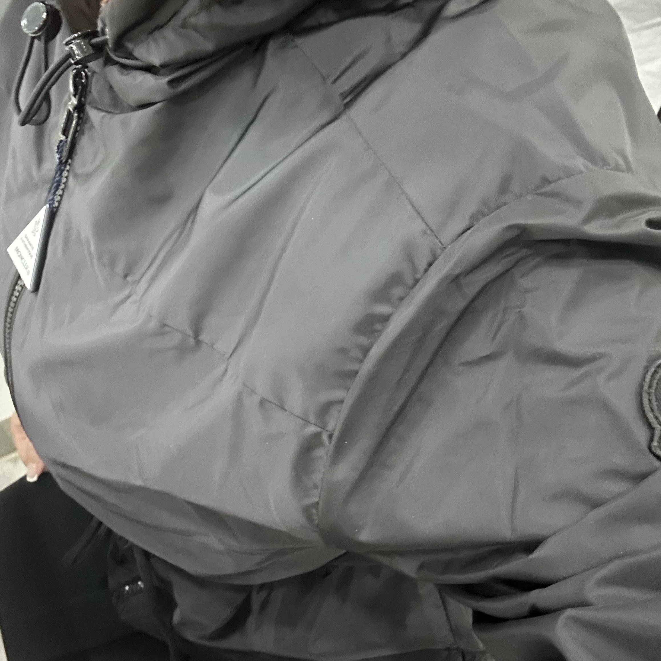 (W) Moncler Filira Hooded Jacket Black - 24SS 착용 스타일 - 4