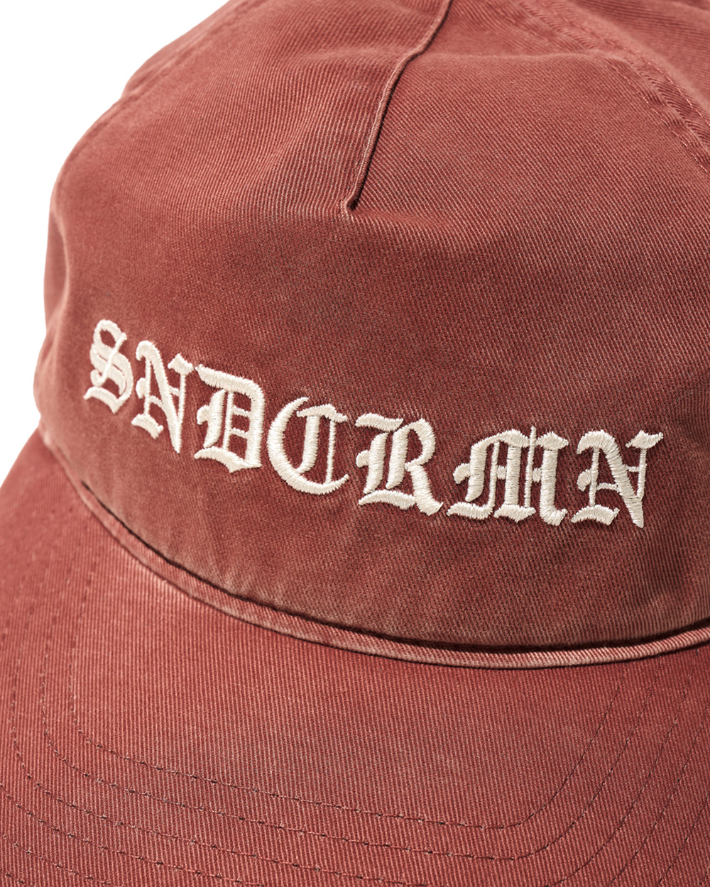 [예약 배송] 선데이세레머니 워시드 고딕 로고 캡 - 레드([예약 배송] Sunday Ceremony Washed Gothic Logo Cap - Red) - 4
