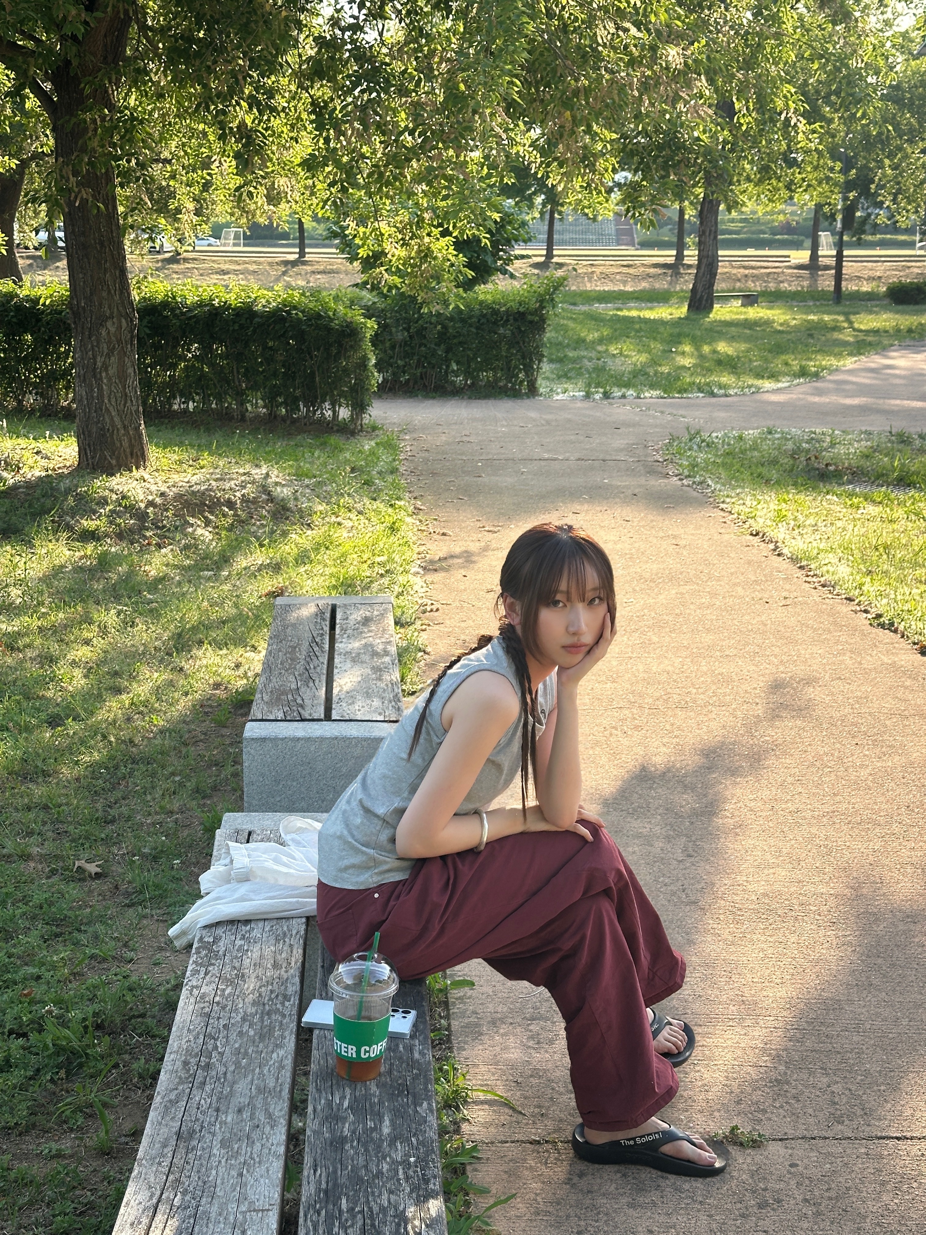 Oofos x Takahiromiyashita The Soloist Last Night I Dreamed That Somebody Loved Me The Sound of The Soloist Flip-Flop Black 착용 스타일 - 2