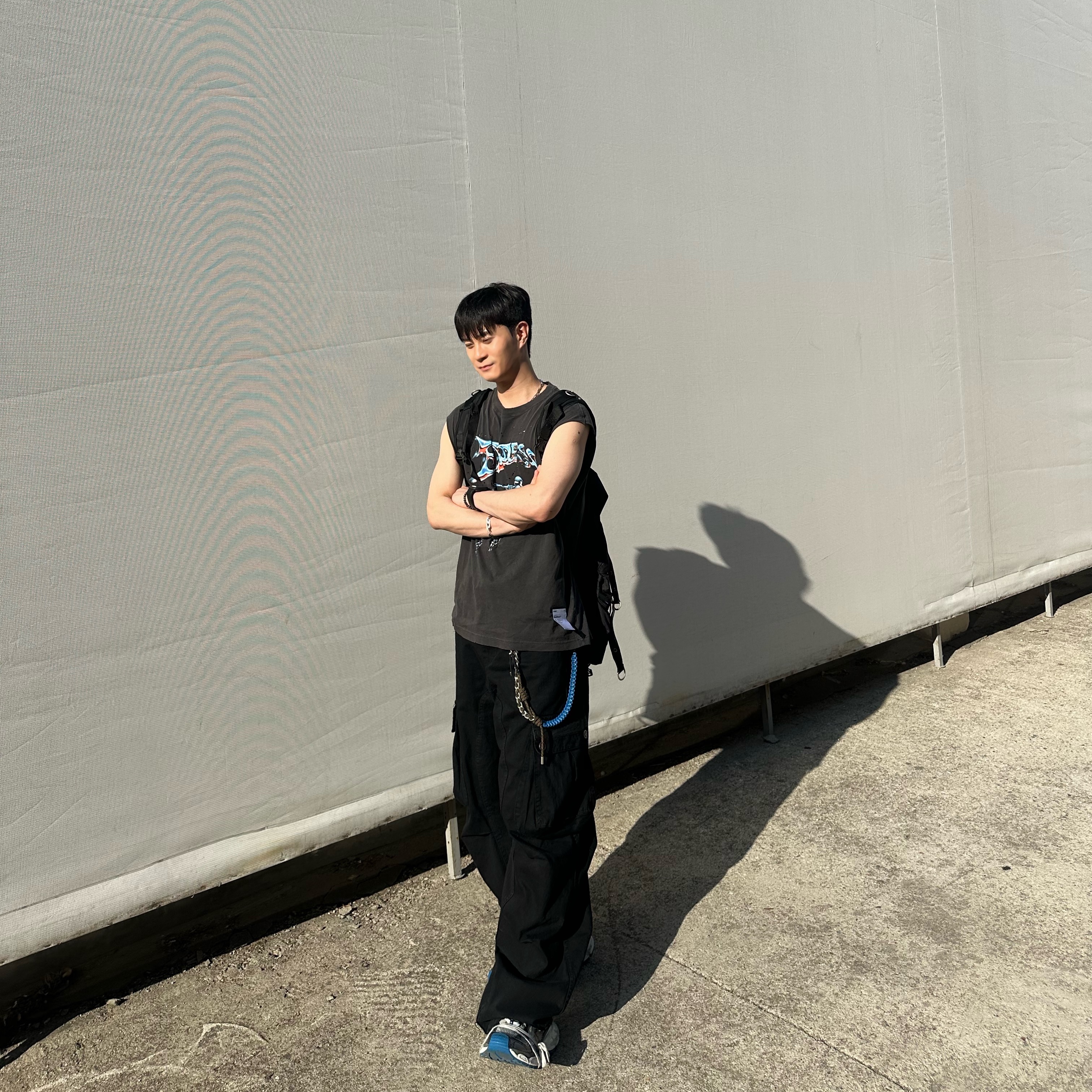 Satisfy Mothtech Muscle T-Shirt Aged Black 착용 스타일