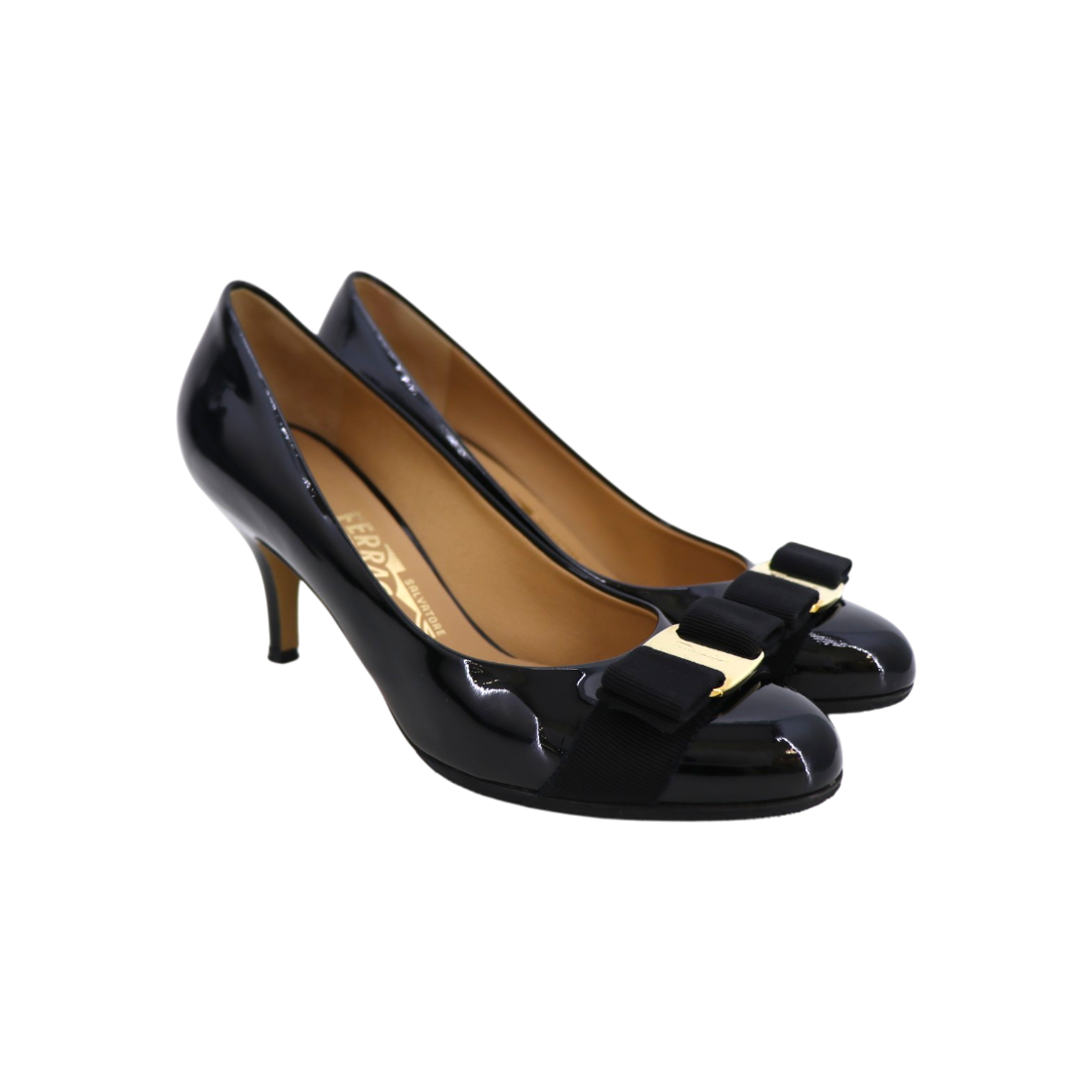 페라가모 까를라 펌프스 DG72897(Ferragamo Carla Pumps DG72897) - 1