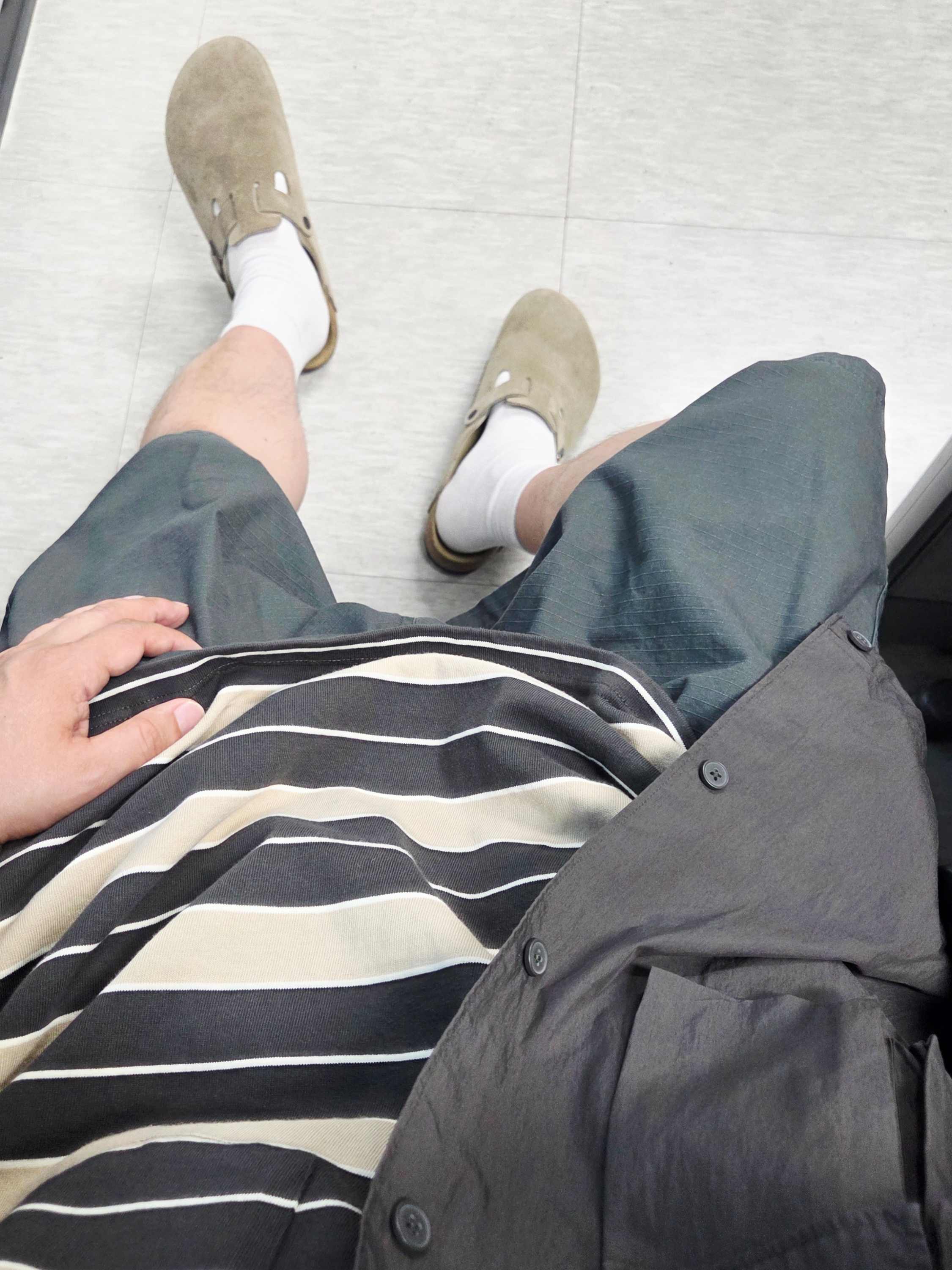 [SS26] moif Baggy Field Shorts Ripe Olive, Birkenstock Boston Suede Leather Taupe - Regular 착용 스타일