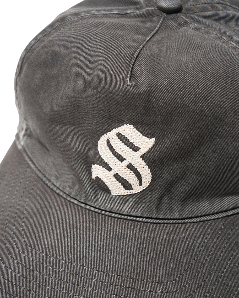 [예약 배송] 선데이세레머니 올드 잉글리쉬 빈티지 로고 캡 - 차콜([예약 배송] Sunday Ceremony Old English Vintage Logo Cap - Charcoal) - 4