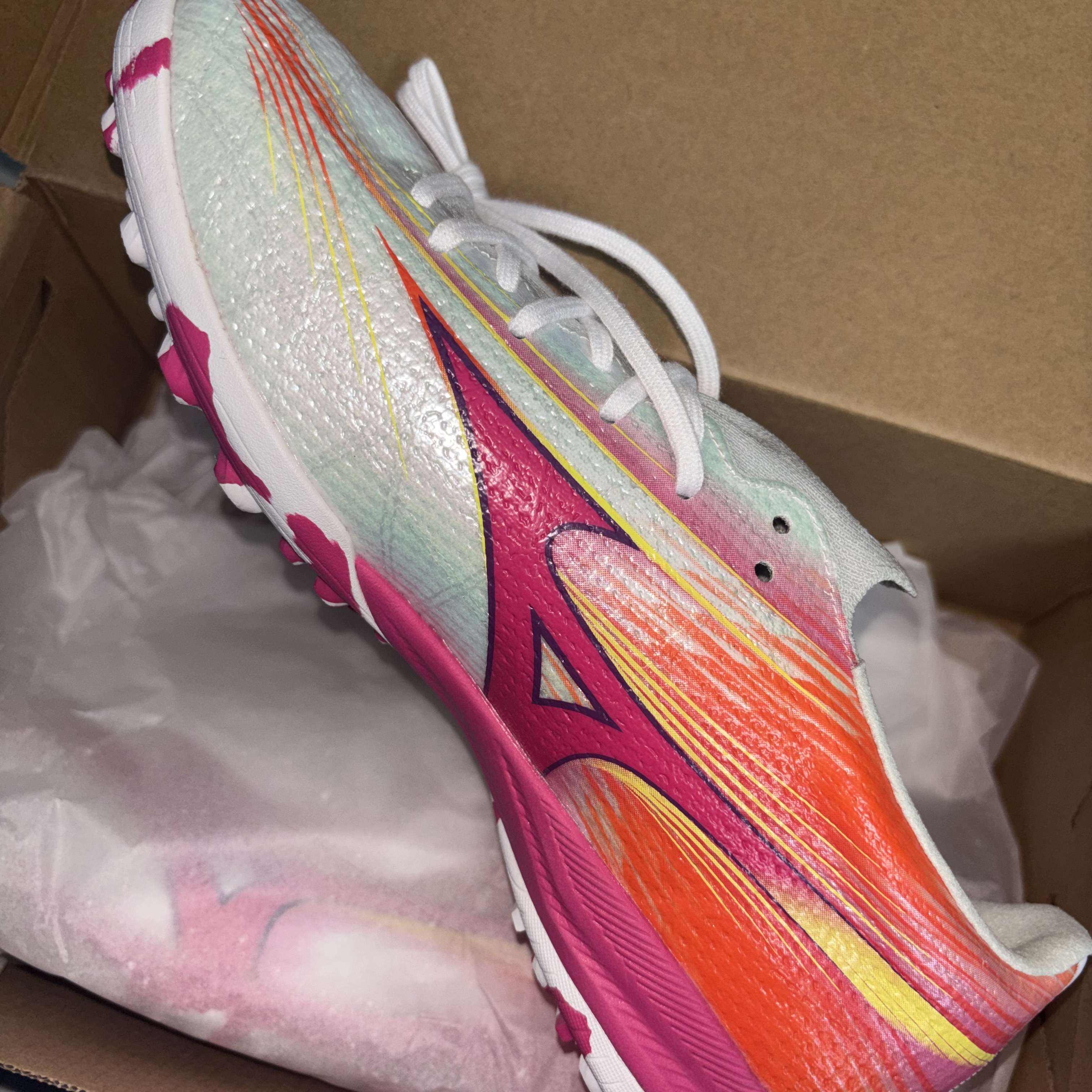 Mizuno Alpha III Elite AS White Pink 착용 스타일