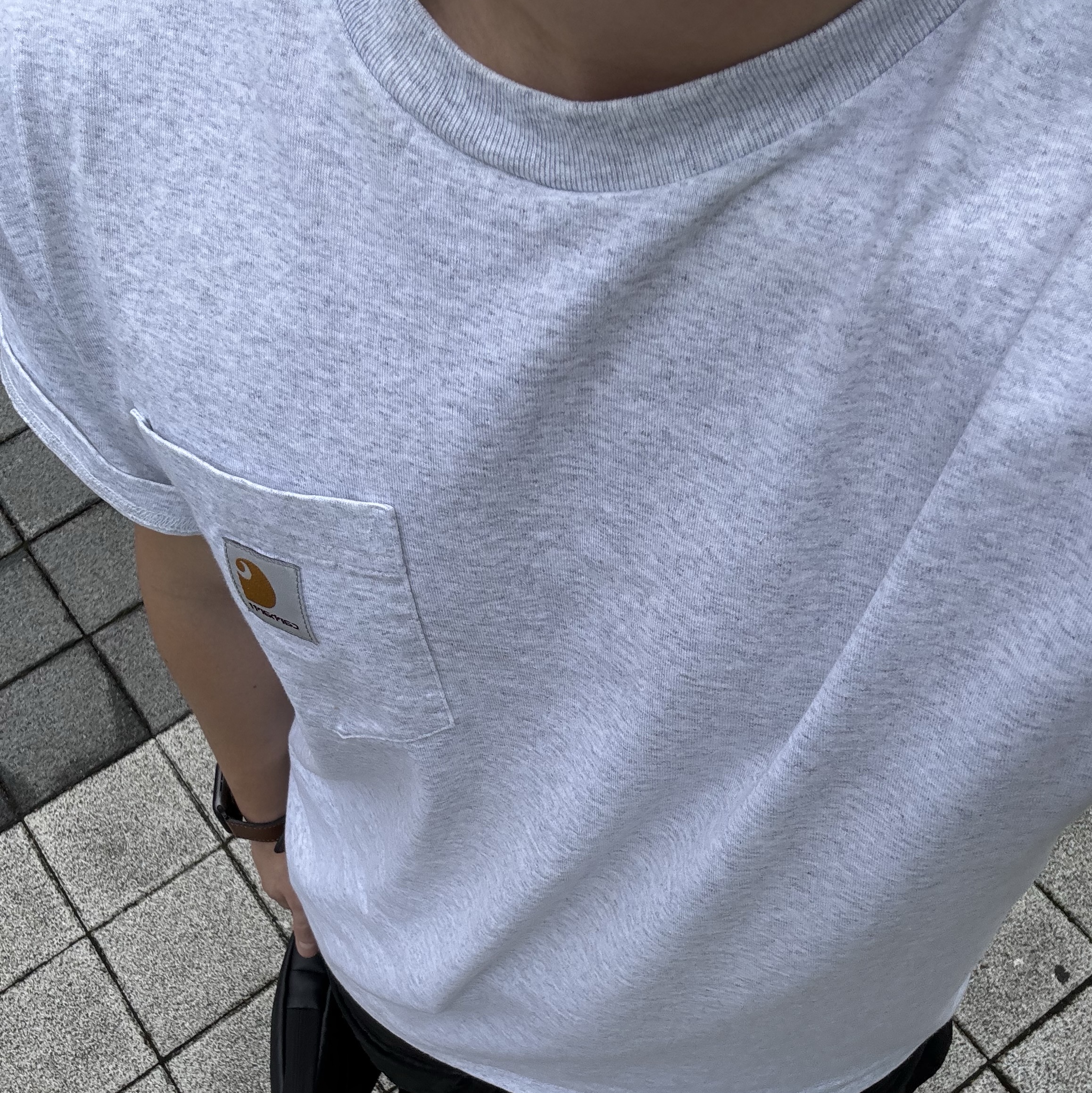 Carhartt WIP Pocket T-Shirt Grey Heather 착용 스타일