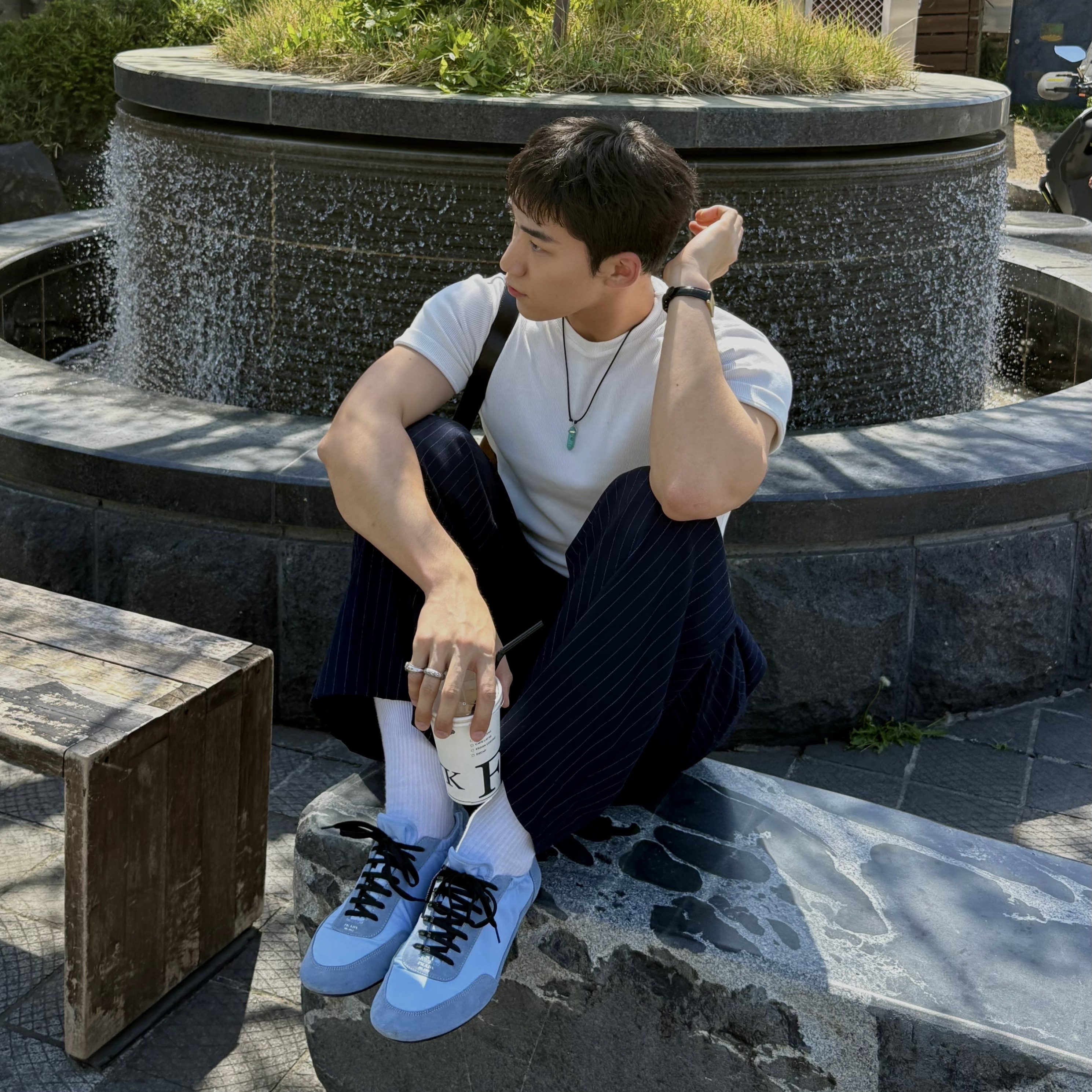 Prada Collapse Re-Nylon and Suede Elasticized Sneakers Light Blue 착용 스타일 - 2