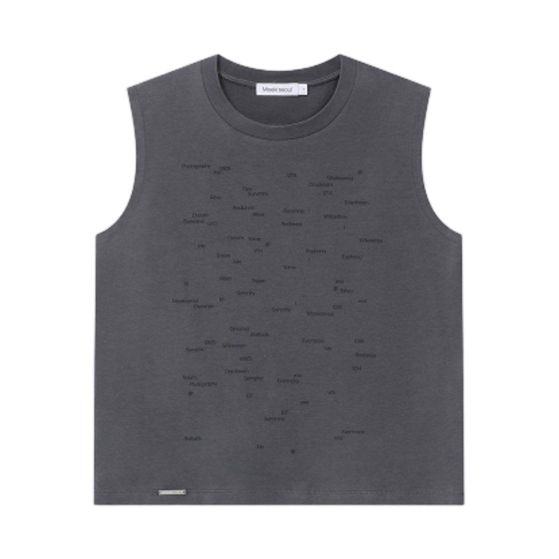 (W) 미세키서울 타이포그래픽 세미 크롭 슬리브리스 차콜((W) Miseki Seoul Typographic Semi Crop Sleeveless Charcoal)
