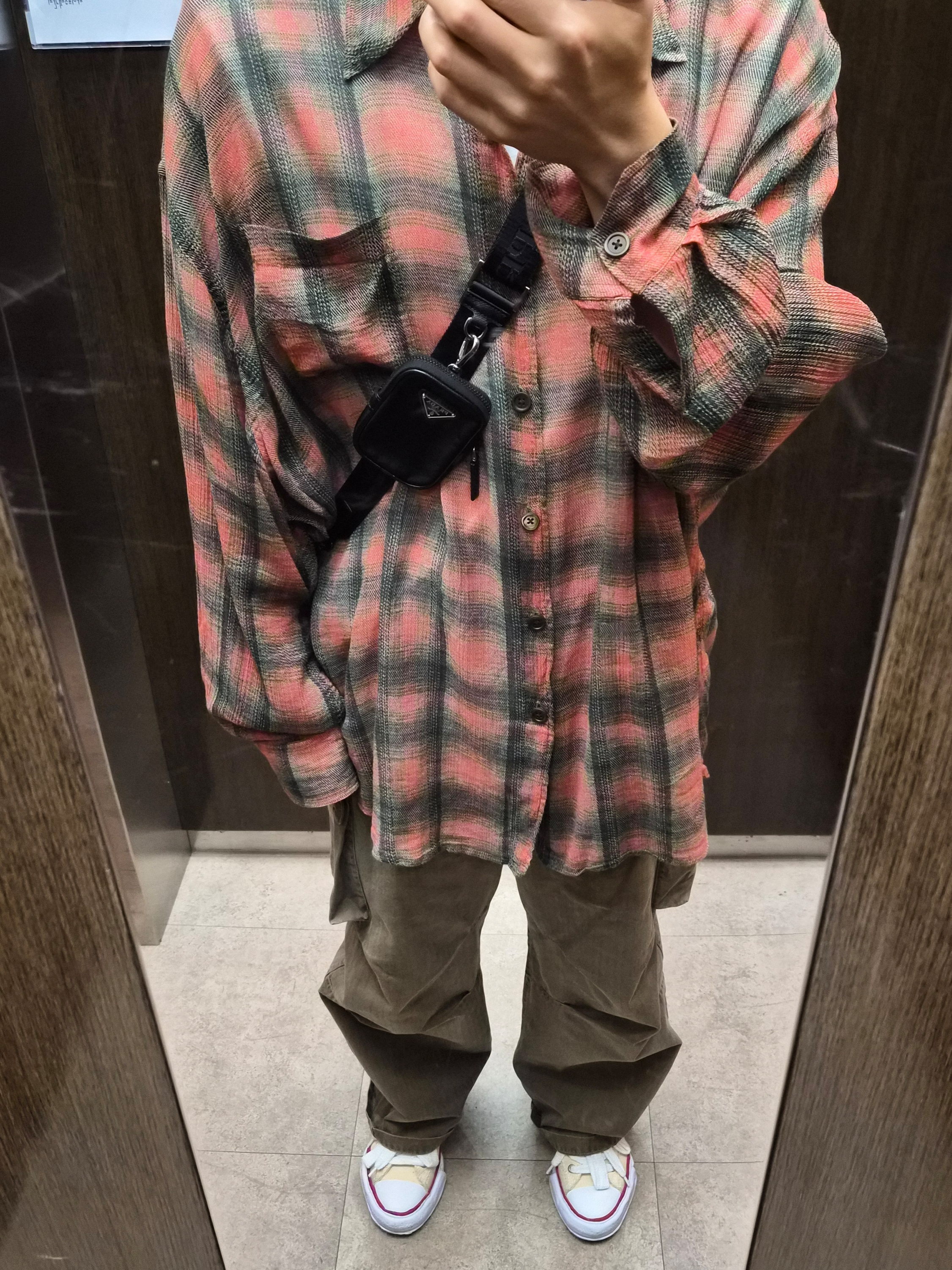 Our Legacy Borrowed Shirt Big Lumbercheck Print 착용 스타일