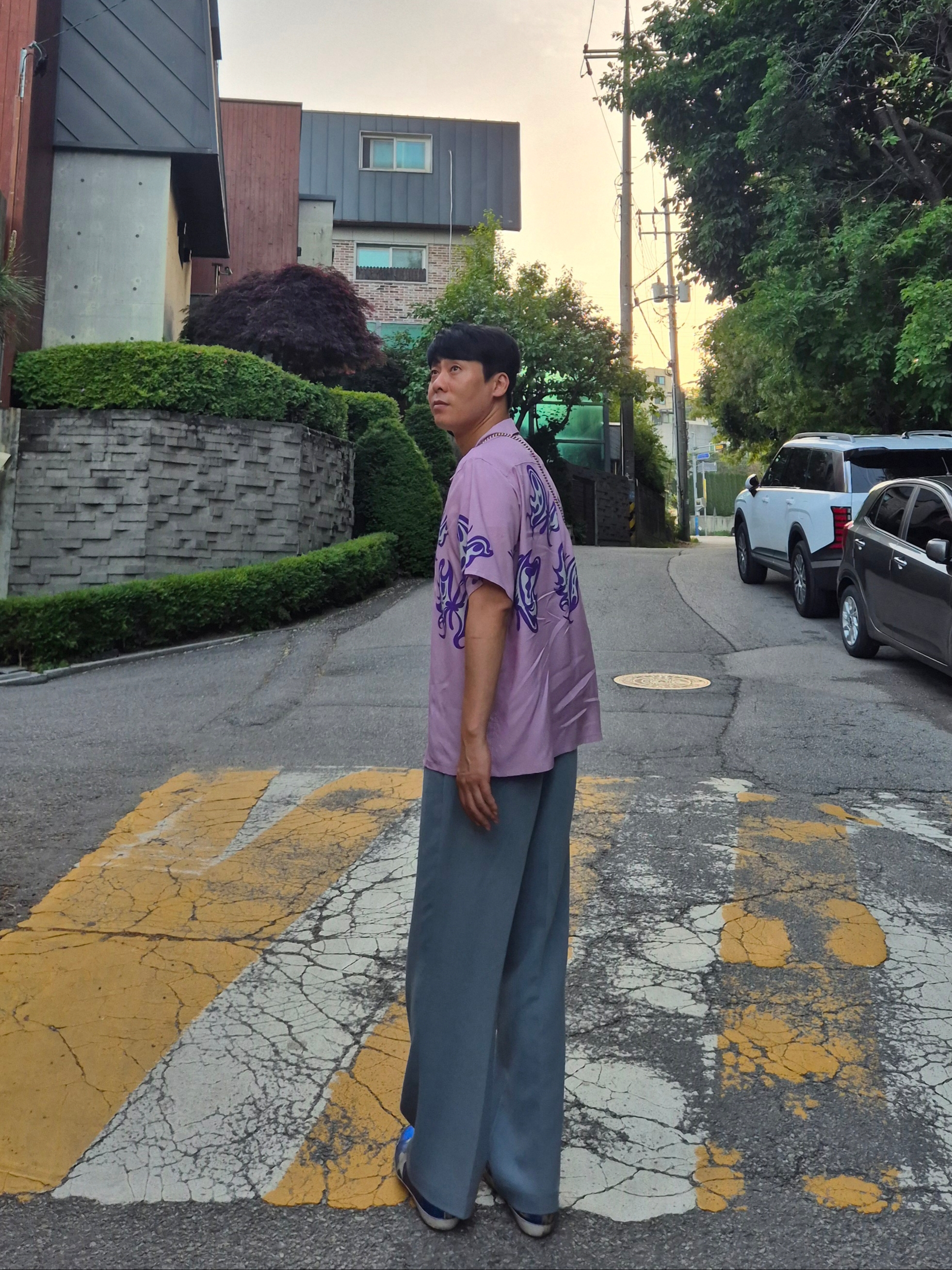 Needles x Kae Tanaka S/S One-Up Shirt KT Papillon Old Rose, Gucci Soho Tassle Crossbody Bag Red 착용 스타일 - 2